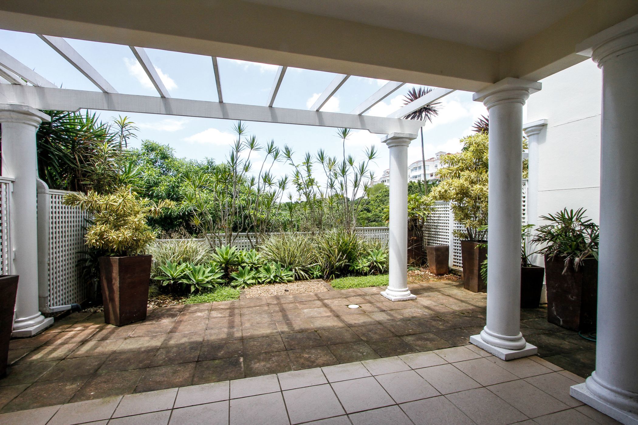 3 Bedroom Apartment For Sale La Lucia 1ND1582313 Pam Golding