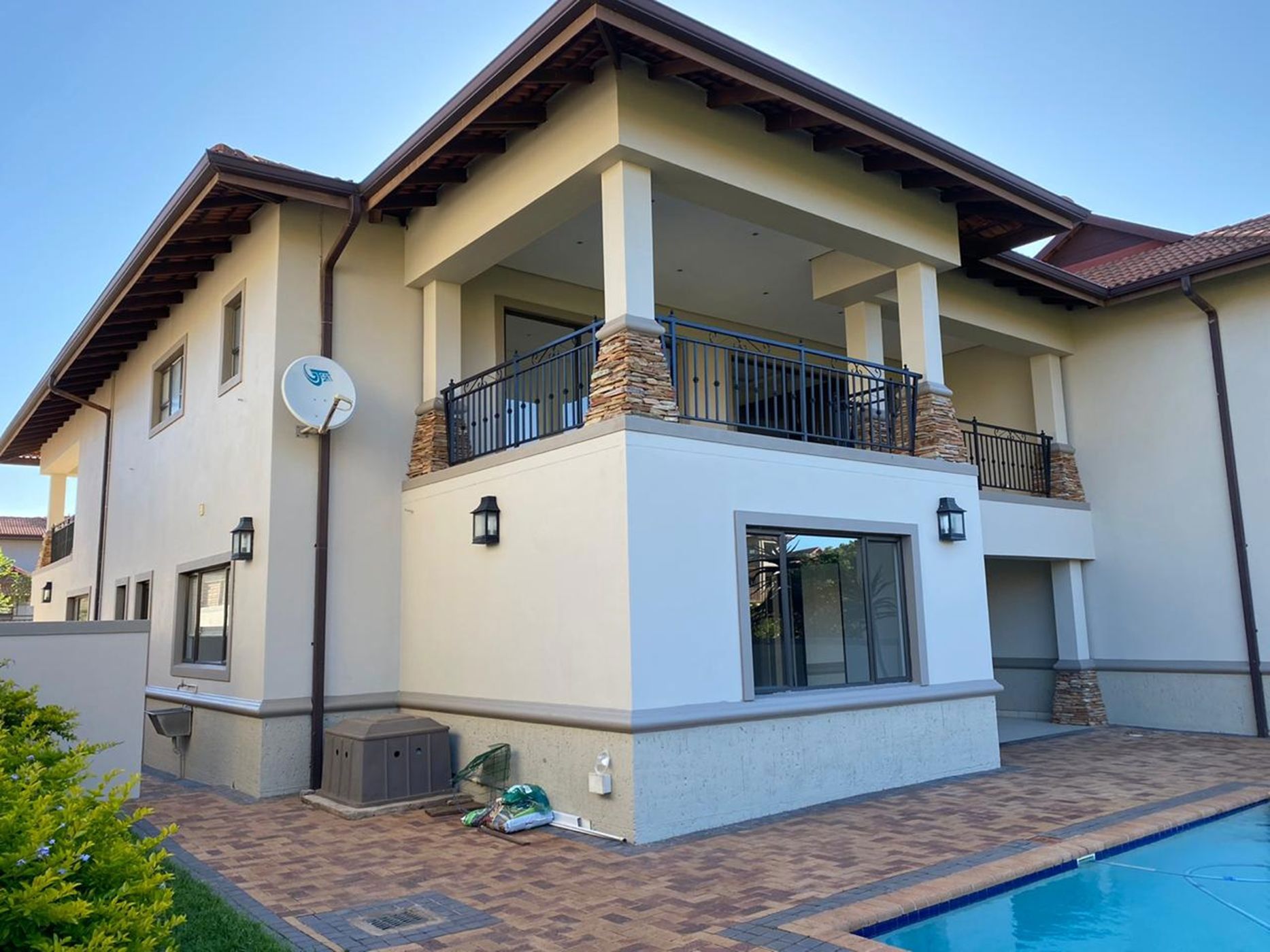 4 bedroom townhouse for sale in Izinga