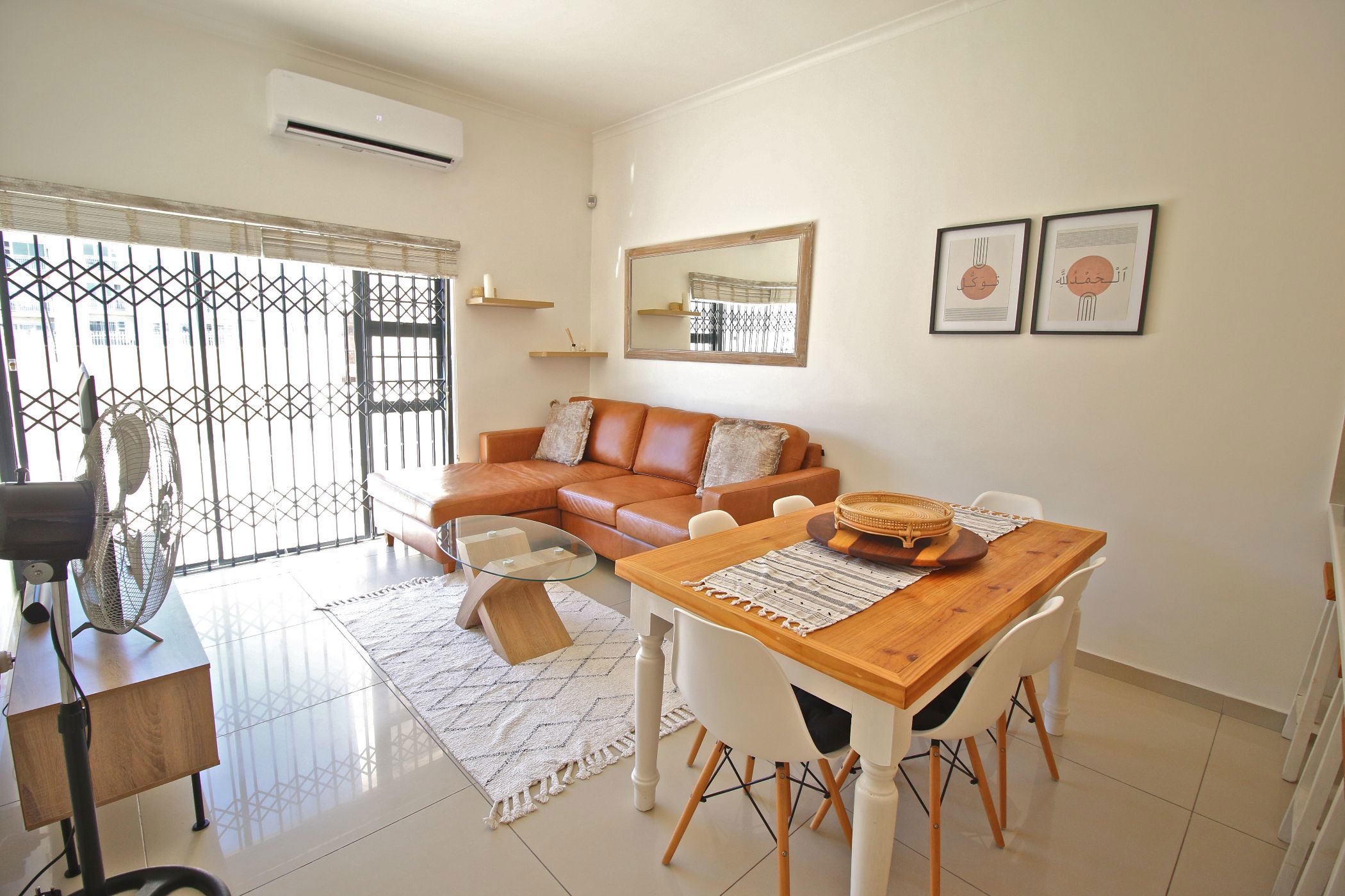 3 Bedroom Apartment For Sale Burgundy Estate 1PLA1643292 Pam