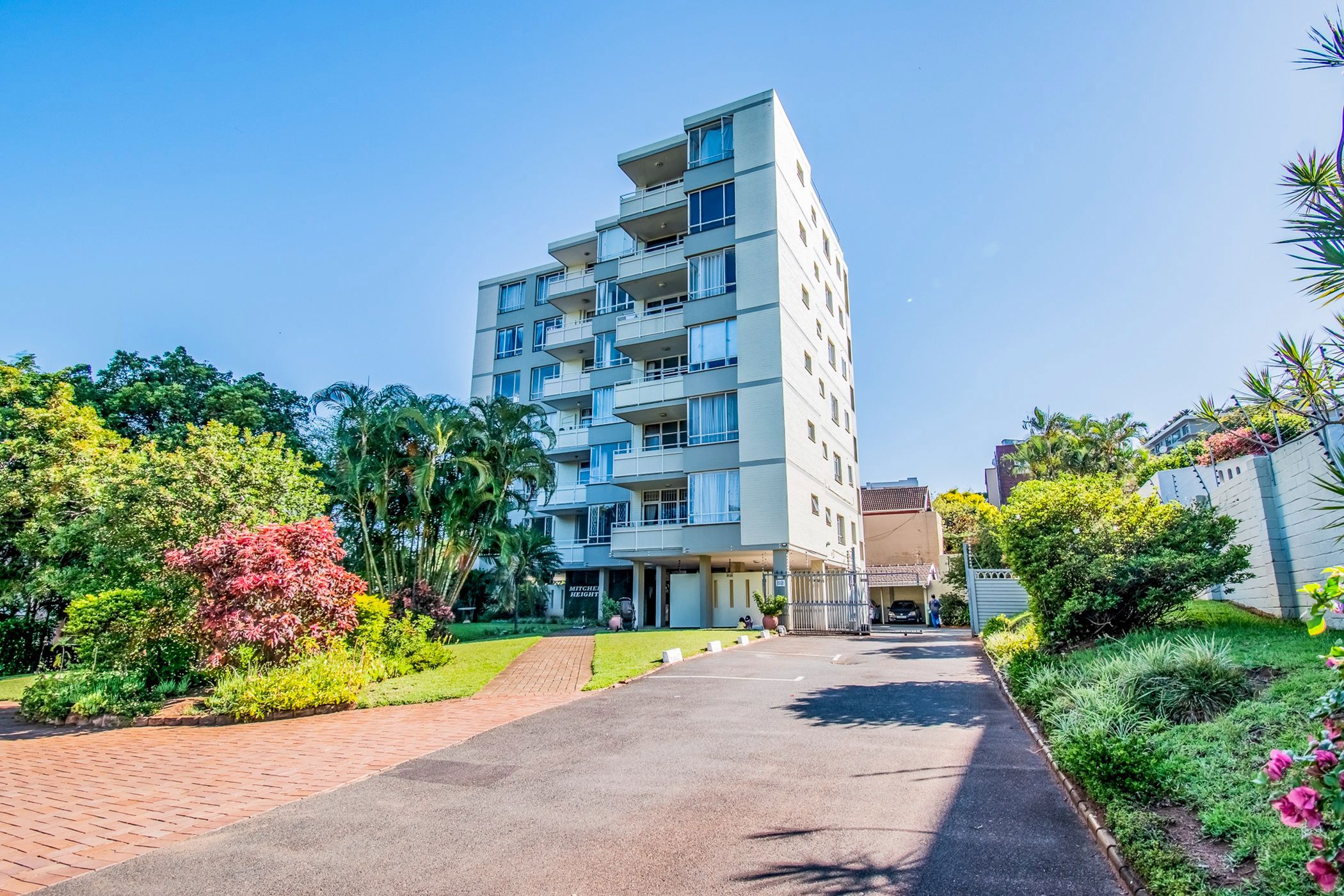 3 Bedroom Apartment For Sale Morningside (Durban) 1DA1642531 Pam