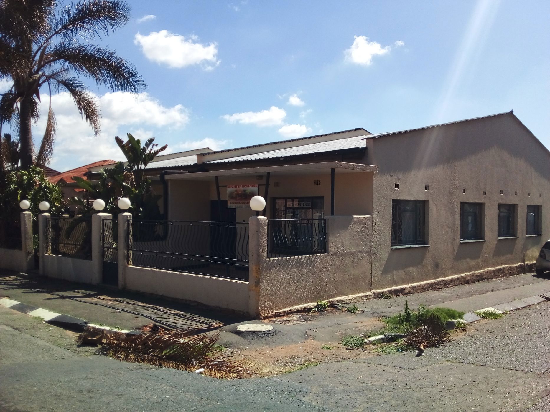 6 Bedroom House For Sale La Rochelle (Johannesburg) 1GV1641492