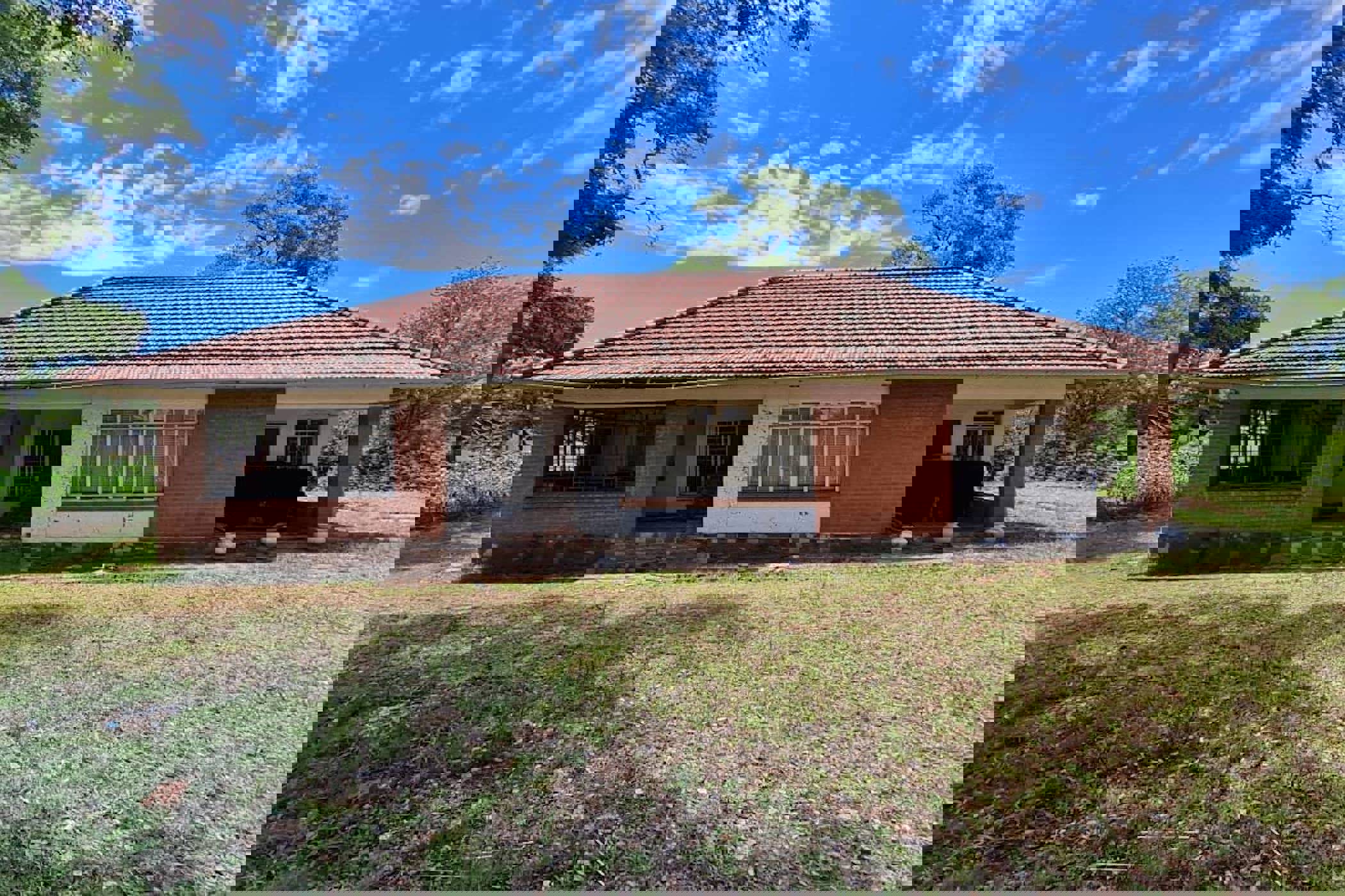 3 Bedroom House For Sale Bulawayo (Zimbabwe) 3ZB1641785 Pam