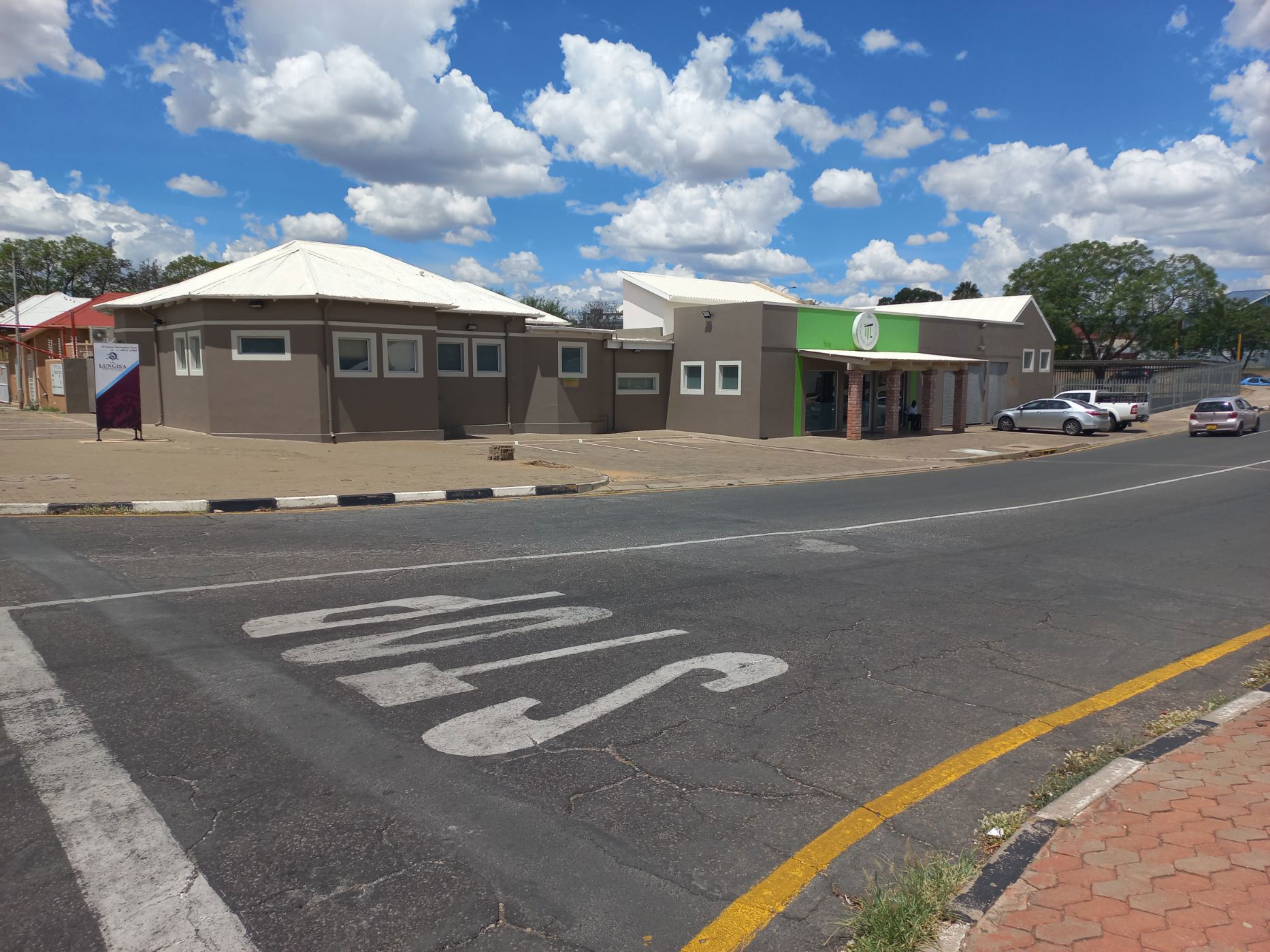 893 m&sup2; commercial office for sale in Windhoek (Namibia)