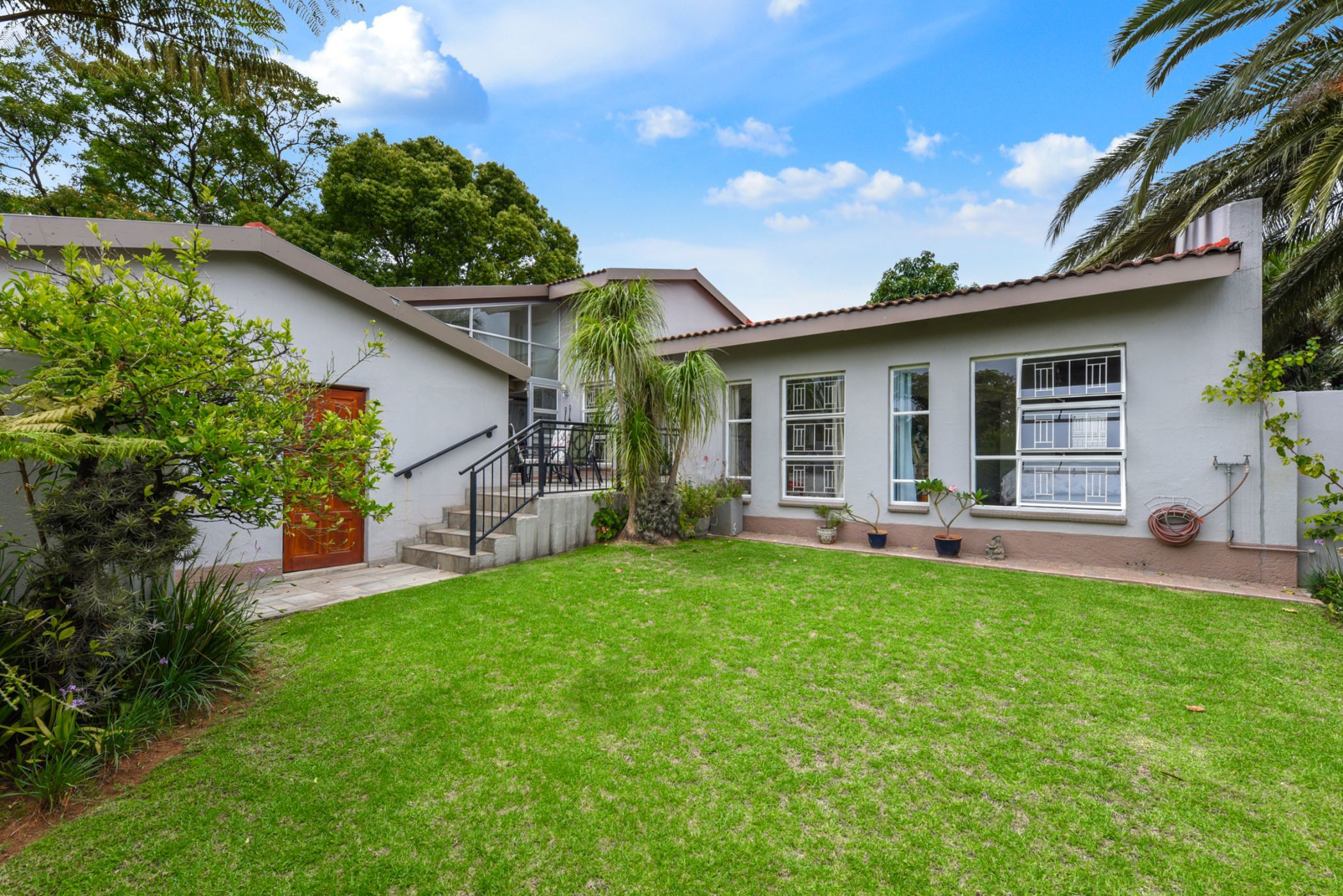 3 Bedroom House For Sale Sandown (Sandton) HP1642760 Pam Golding