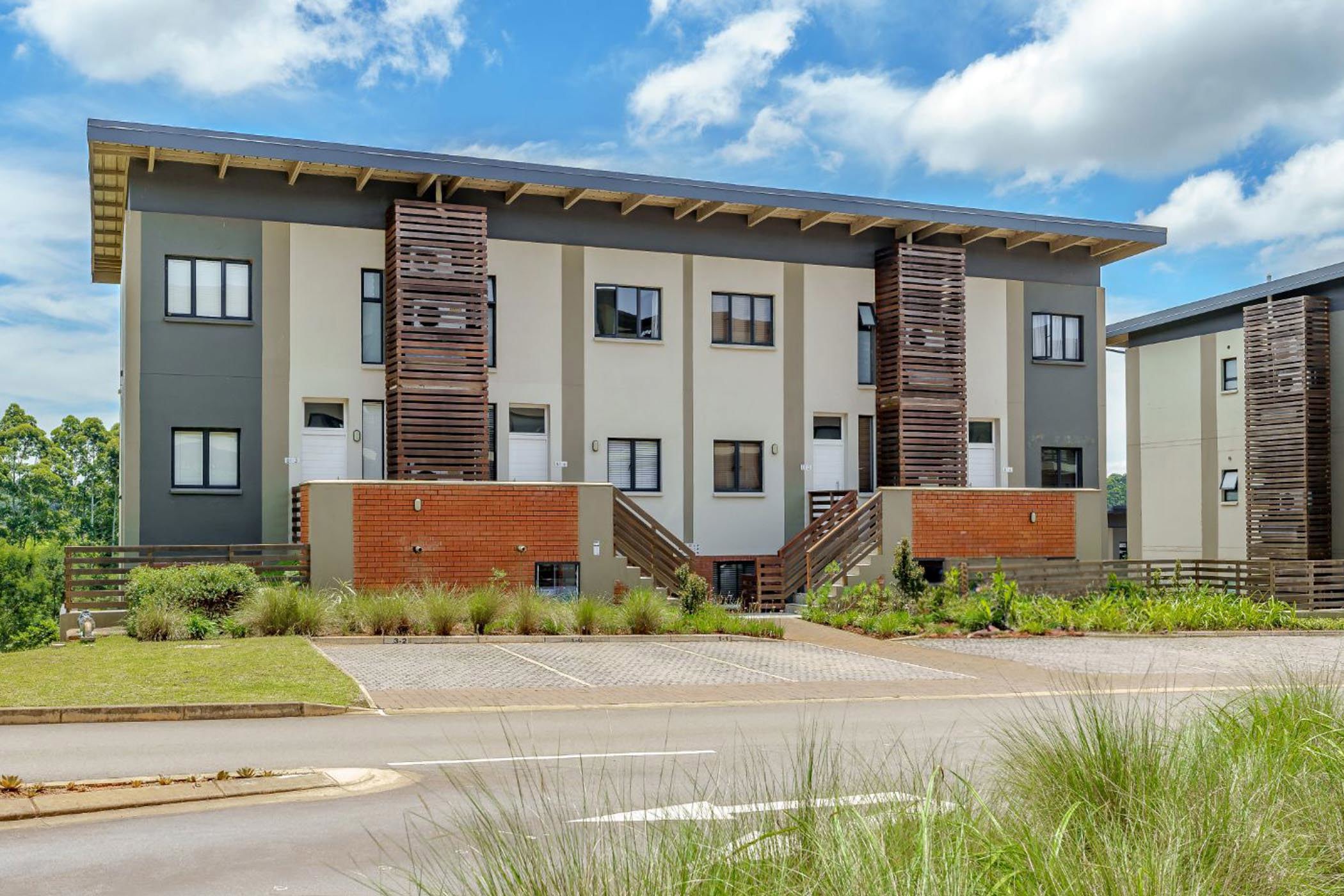 3 bedroom apartment to rent in Cotswold Fenns