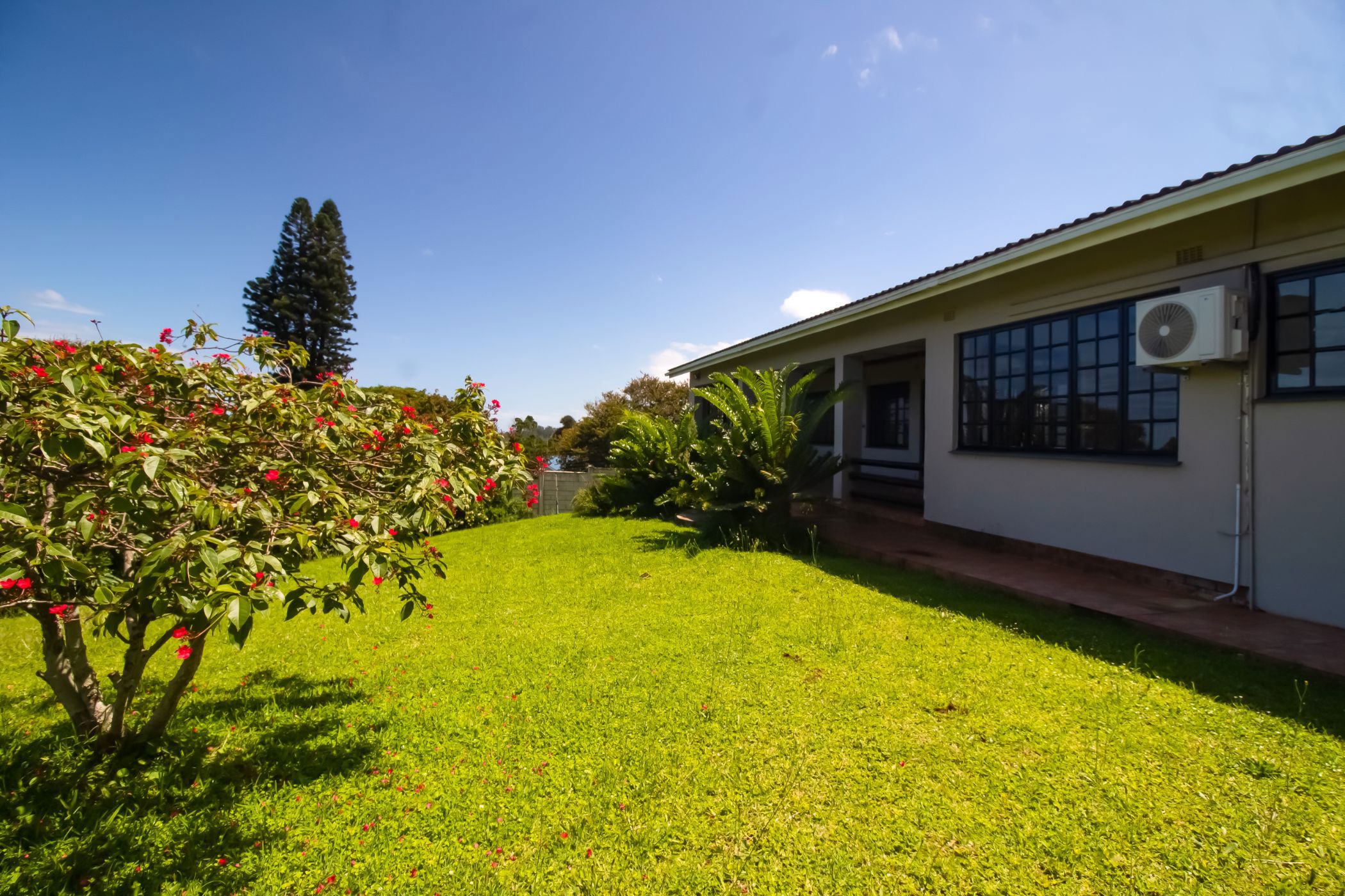 3 Bedroom House For Sale Port Edward 1PD1644077 Pam Golding Properties