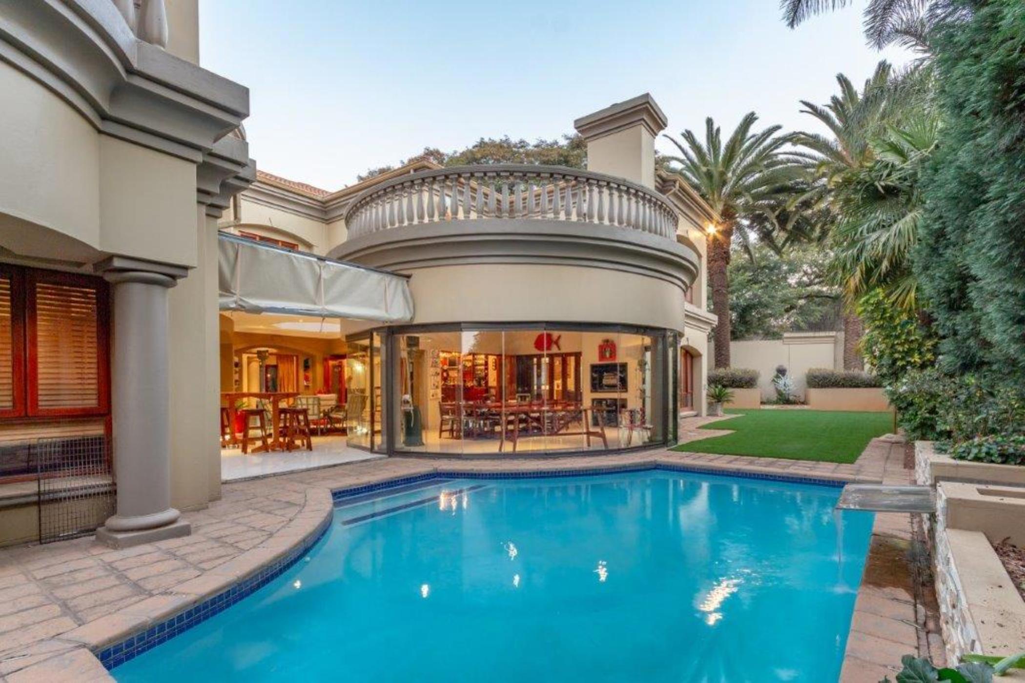 4 Bedroom Multistorey Cluster For Sale Bedfordview BED1642687