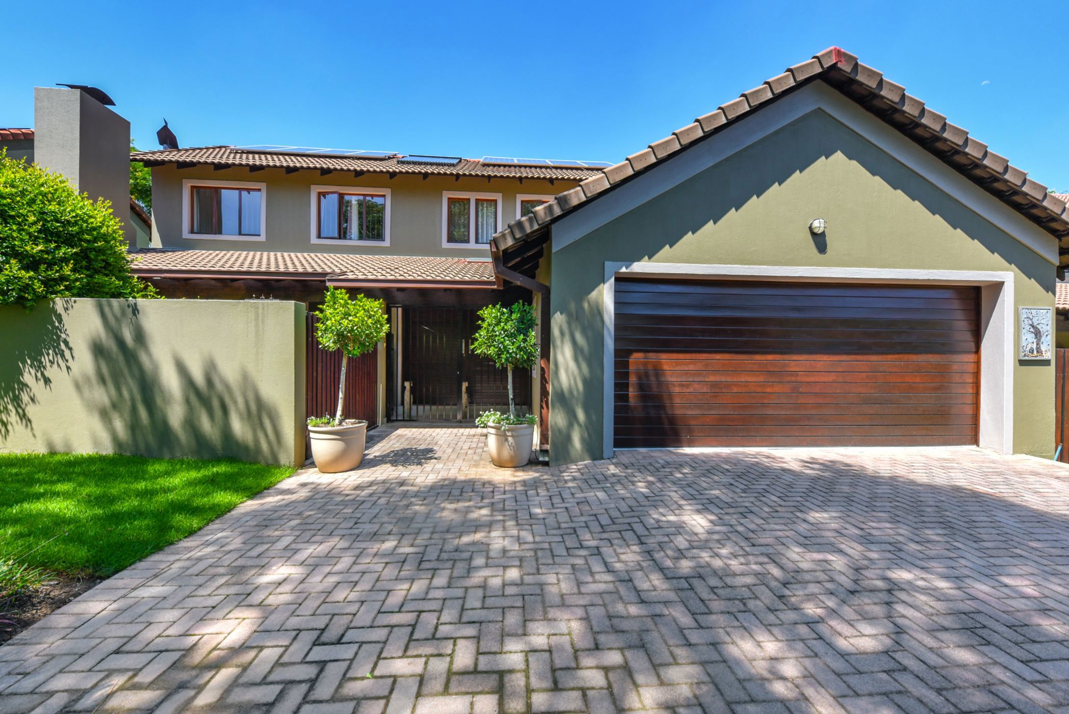 3 Bedroom Townhouse For Sale Broadacres FW1641535 Pam Golding