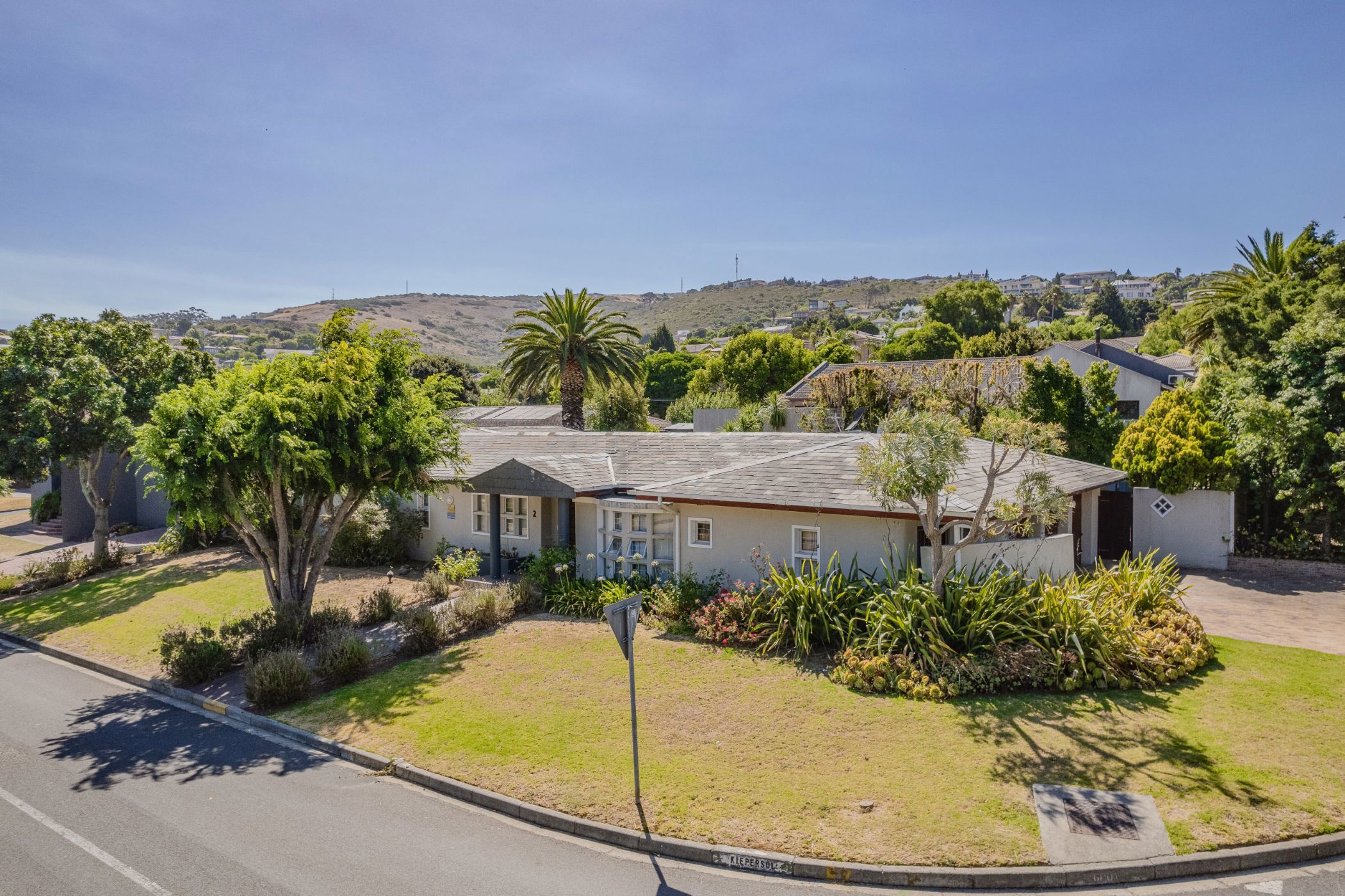 4 Bedroom House For Sale Loevenstein DBV1643891 Pam Golding