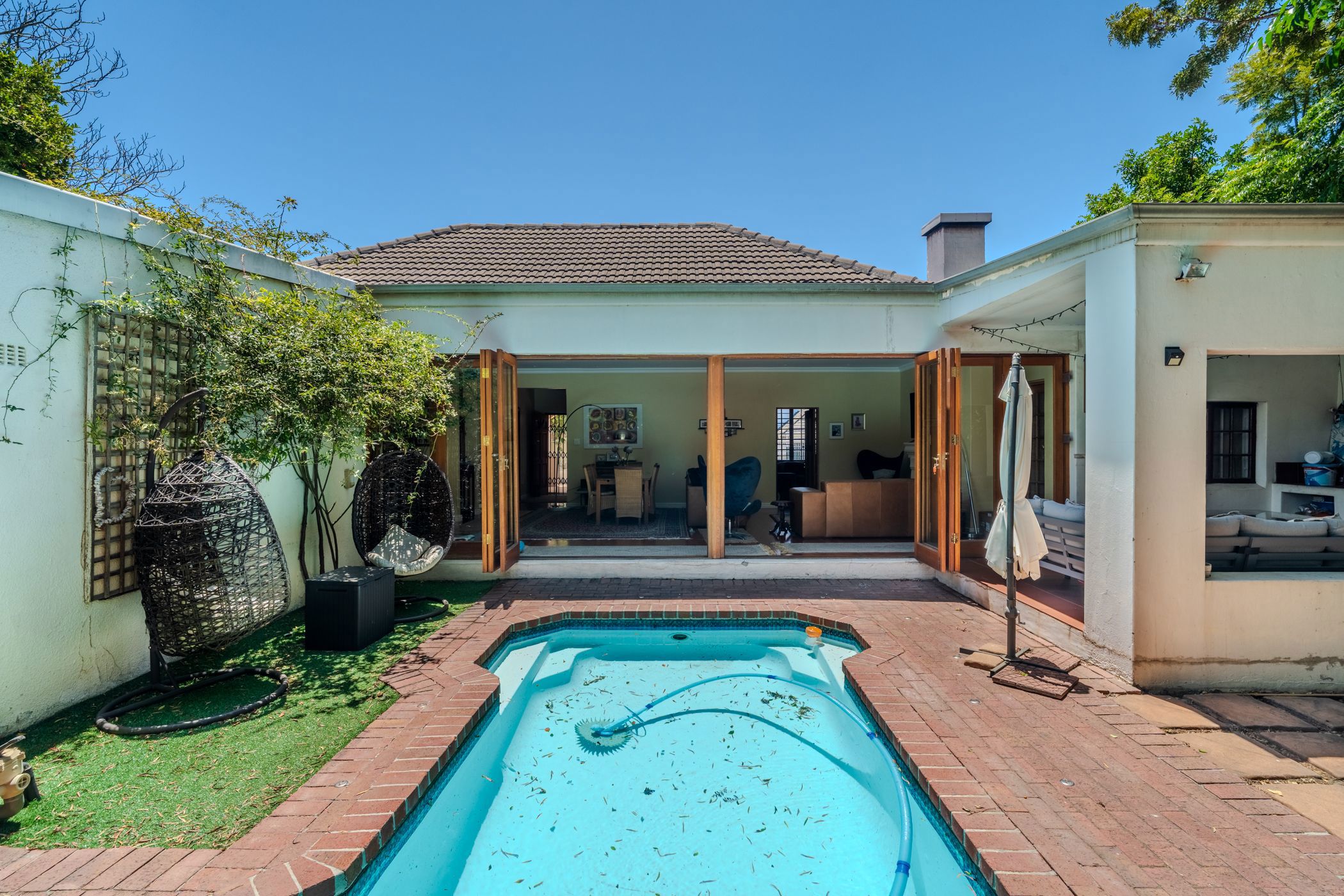 4 Bedroom House For Sale Claremont (Cape Town) KW1642974 Pam