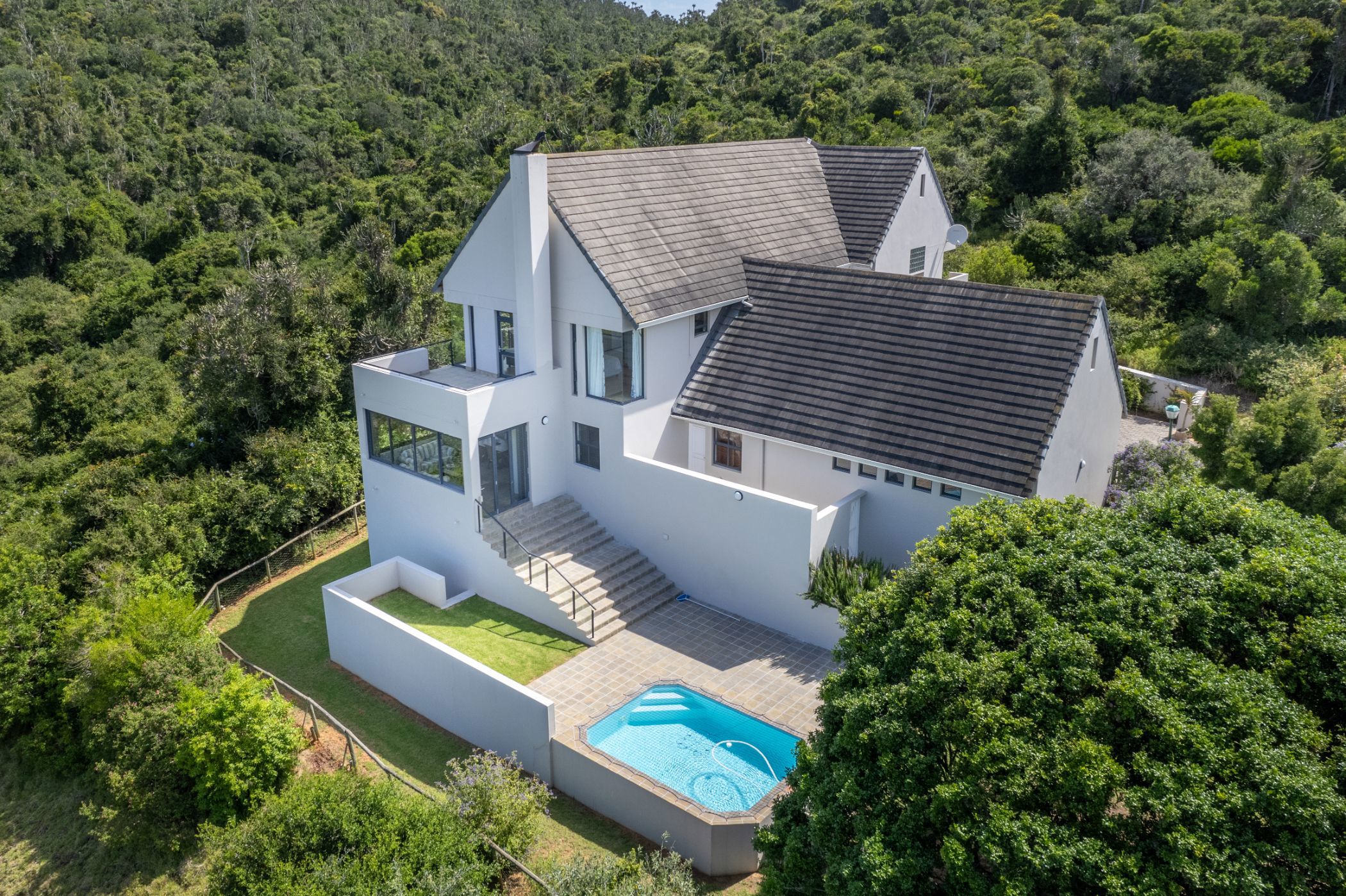 4 bedroom house for sale in West Bank (Port Alfred)