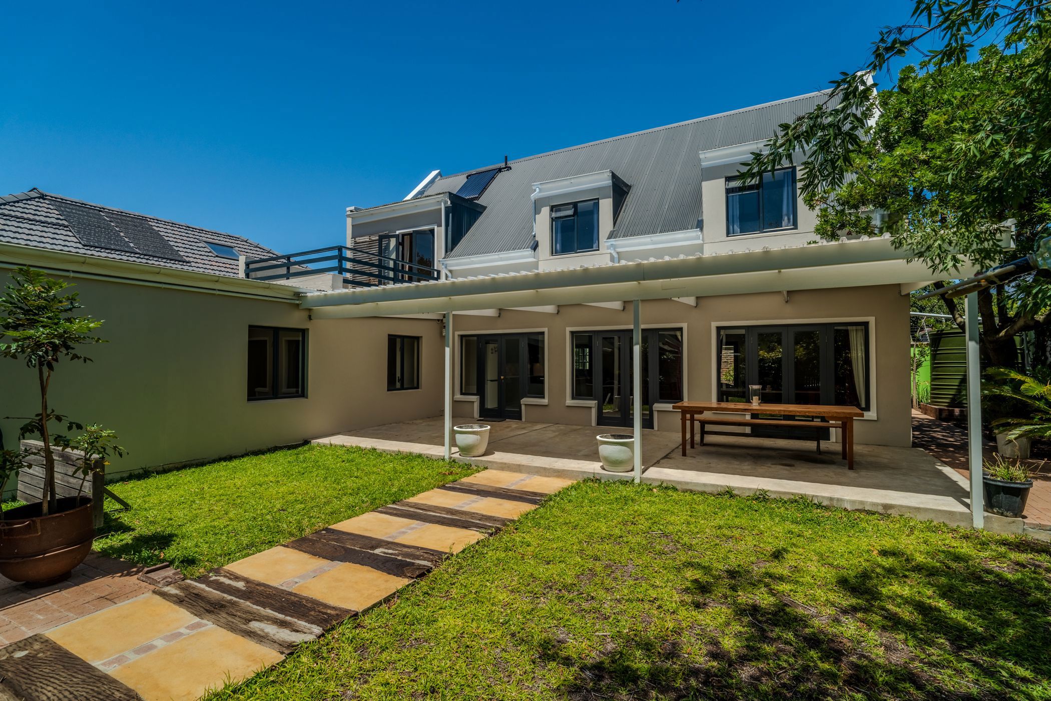 4 Bedroom House For Sale Claremont (Cape Town) KW1642964 Pam