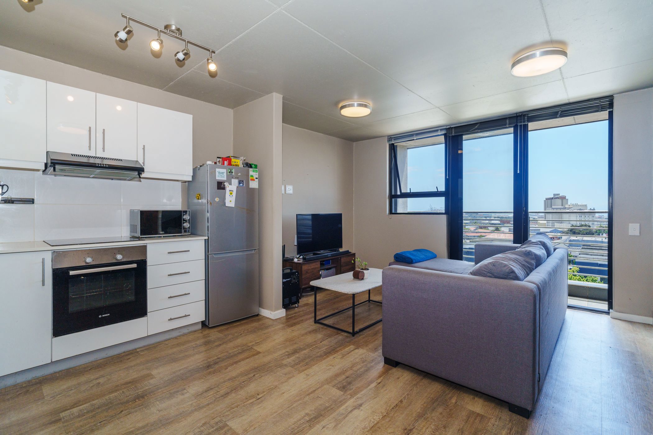 2 Bedroom Apartment For Sale Observatory (Cape Town) KW1646325