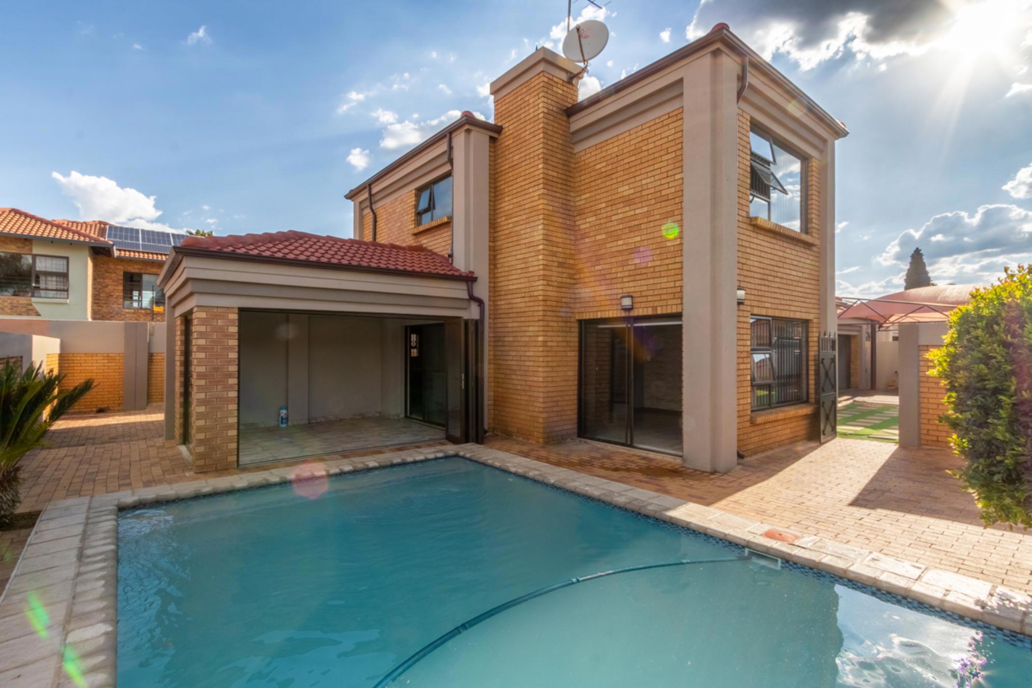 3 Bedroom House For Sale Bartlett BOK1645339 Pam Golding Properties