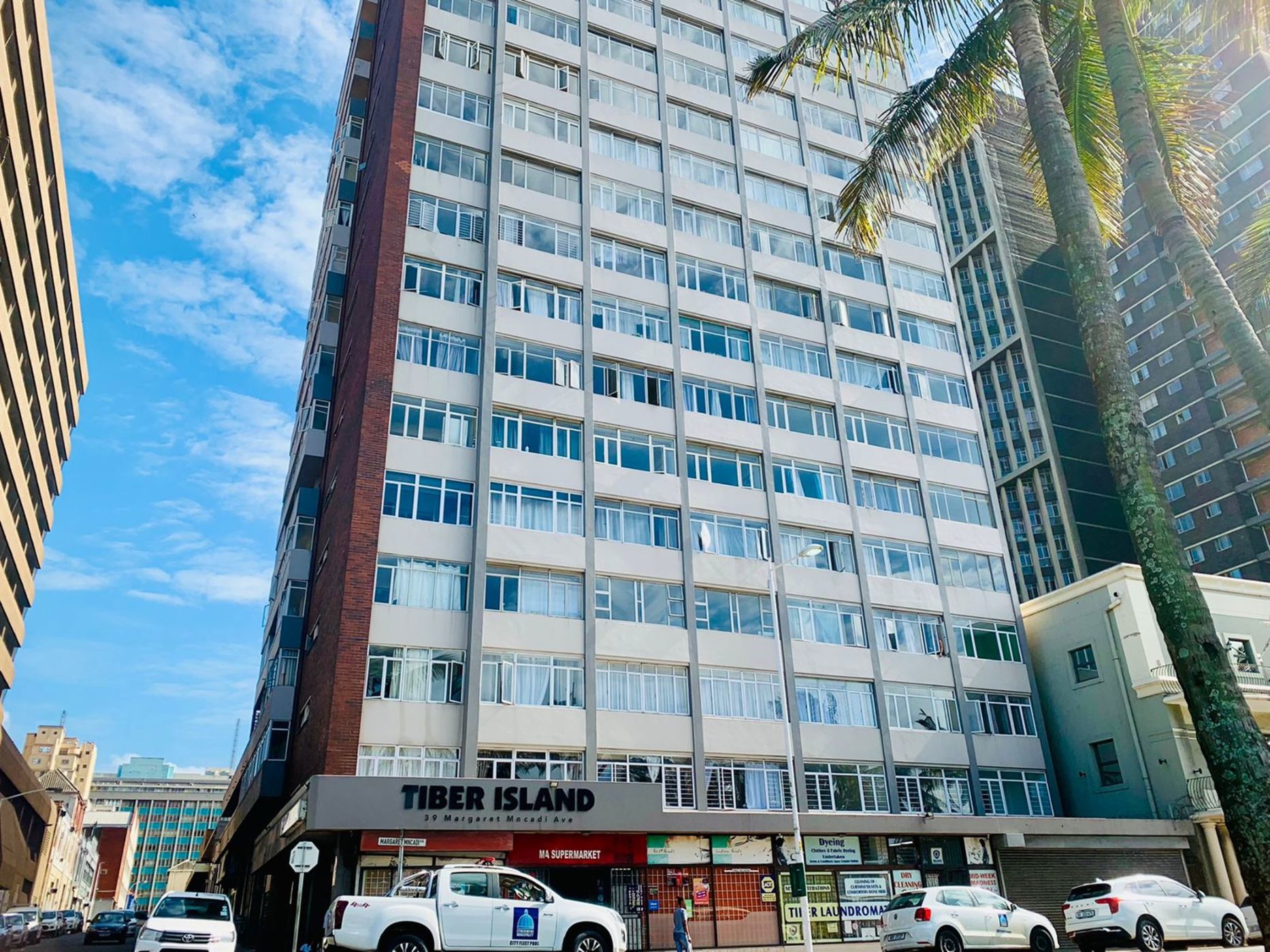 2 Bedroom Apartment For Sale Durban Central 1DA1646436 Pam Golding Properties