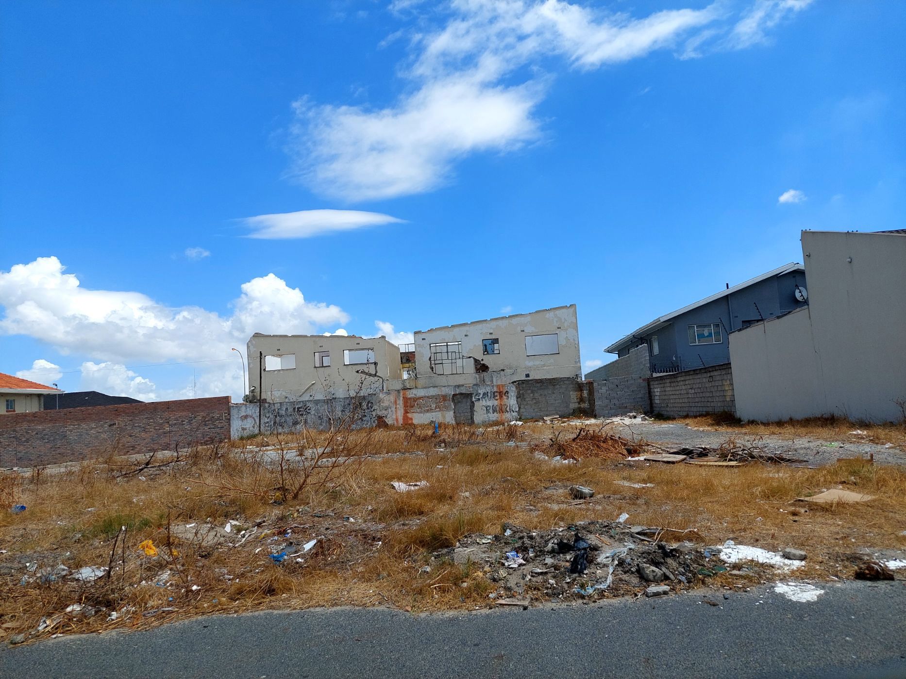 753 m&sup2; residential vacant land for sale in Cravenby