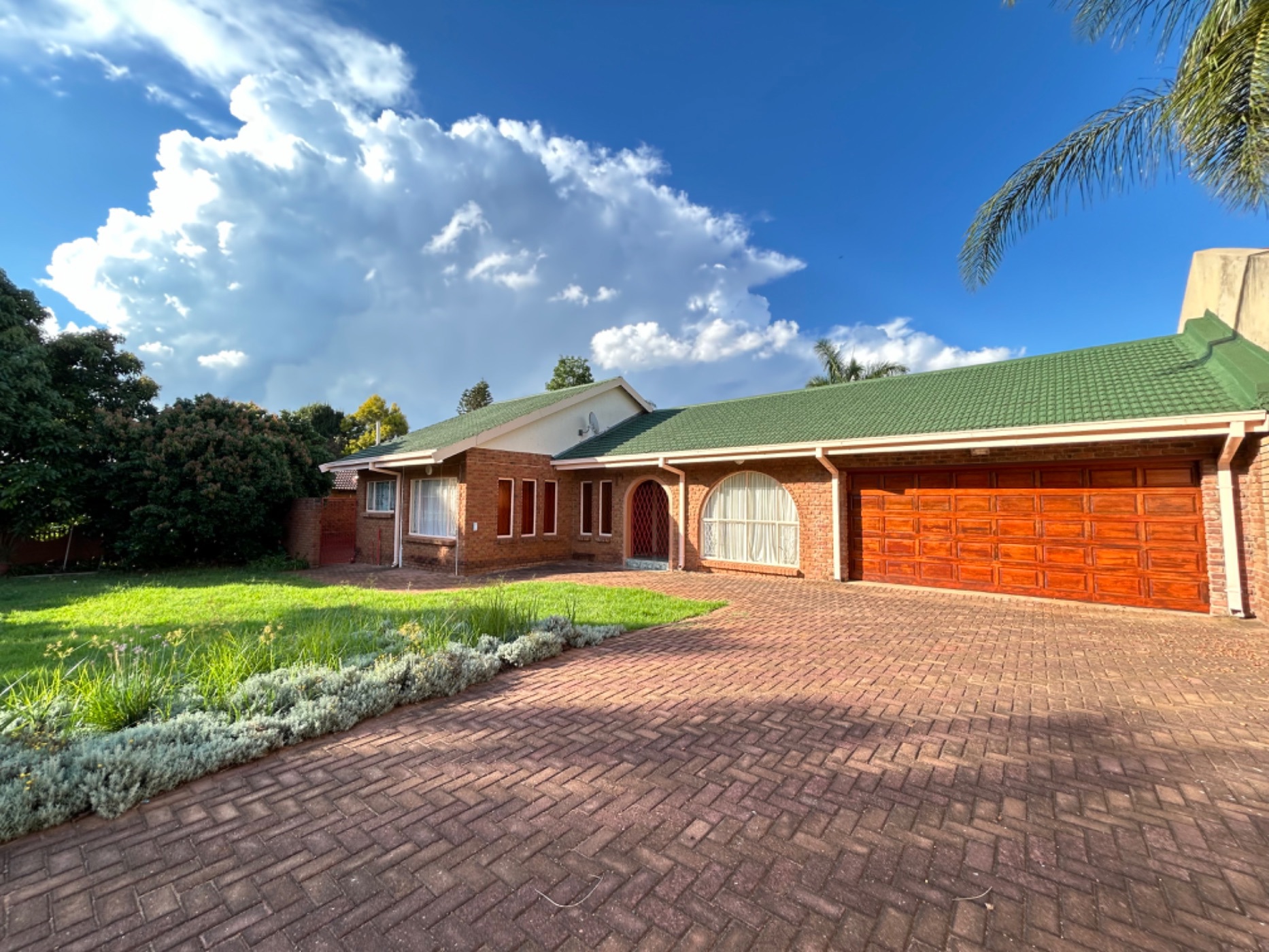 3 Bedroom Singlestorey House For Sale Flora Park (Polokwane) 1PS1645388 Pam Golding