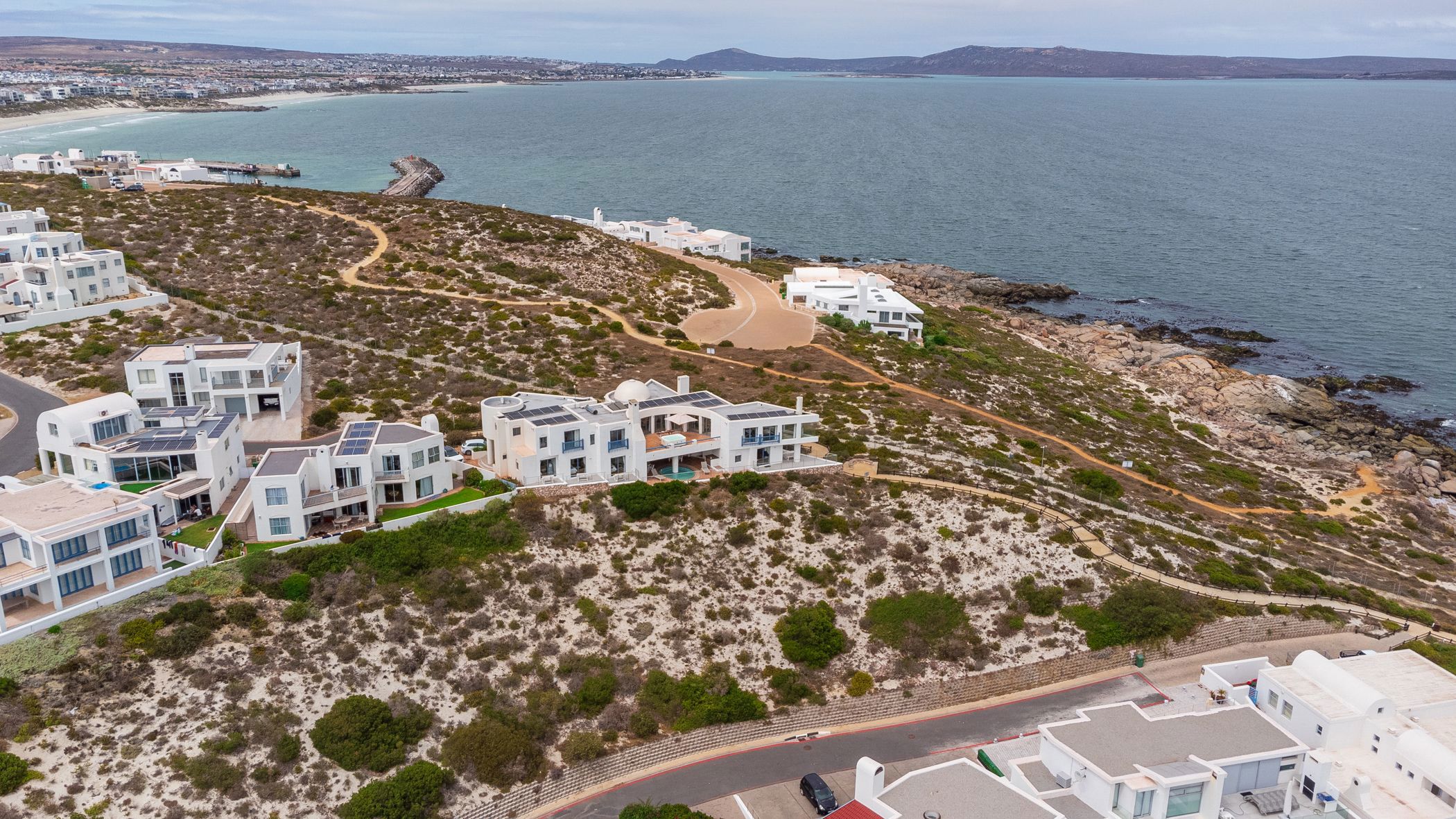 9 bedroom house for sale in Paradise Beach (Langebaan)