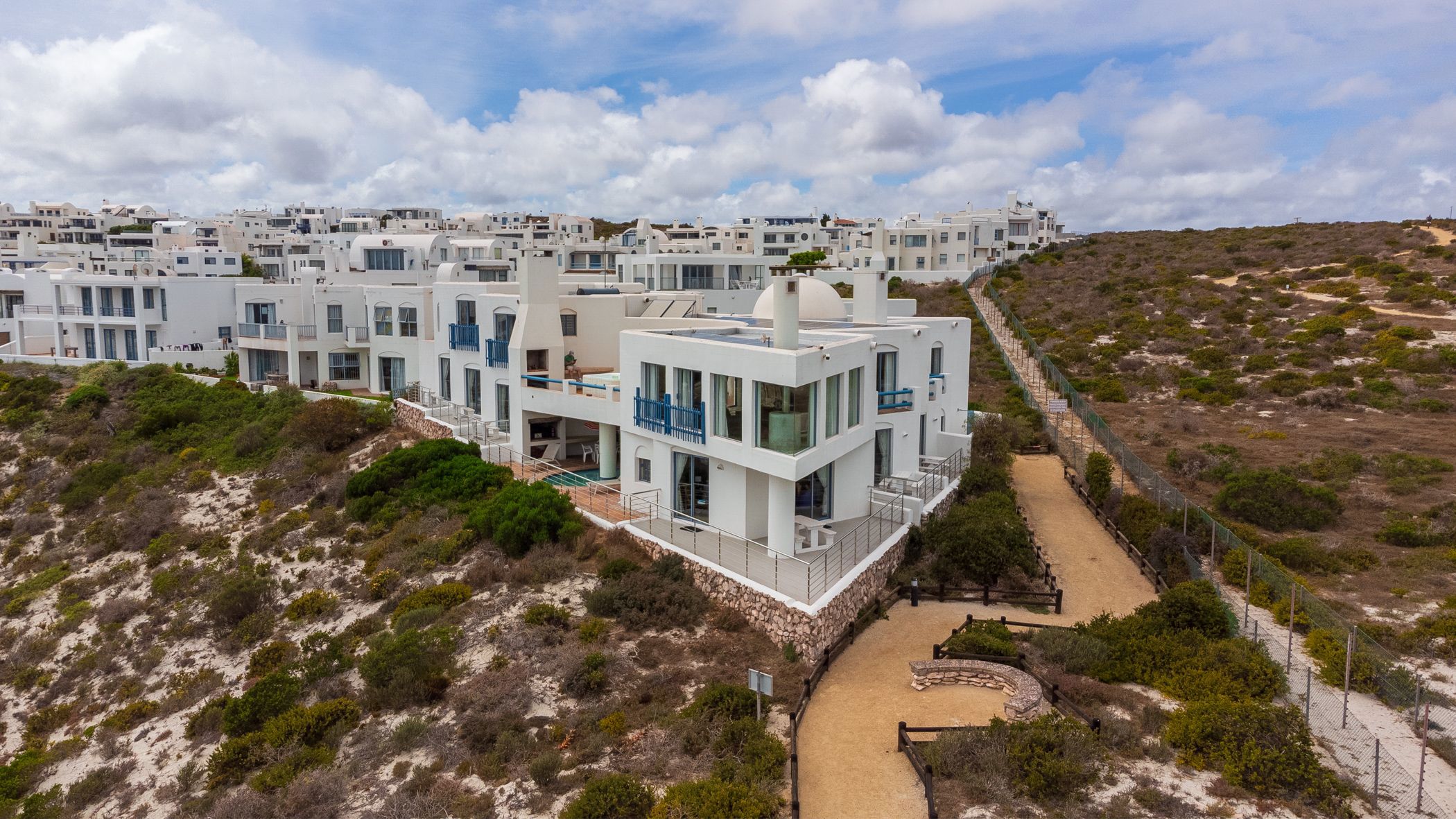 9 Bedroom House For Sale Paradise Beach (Langebaan) LA1645378 Pam