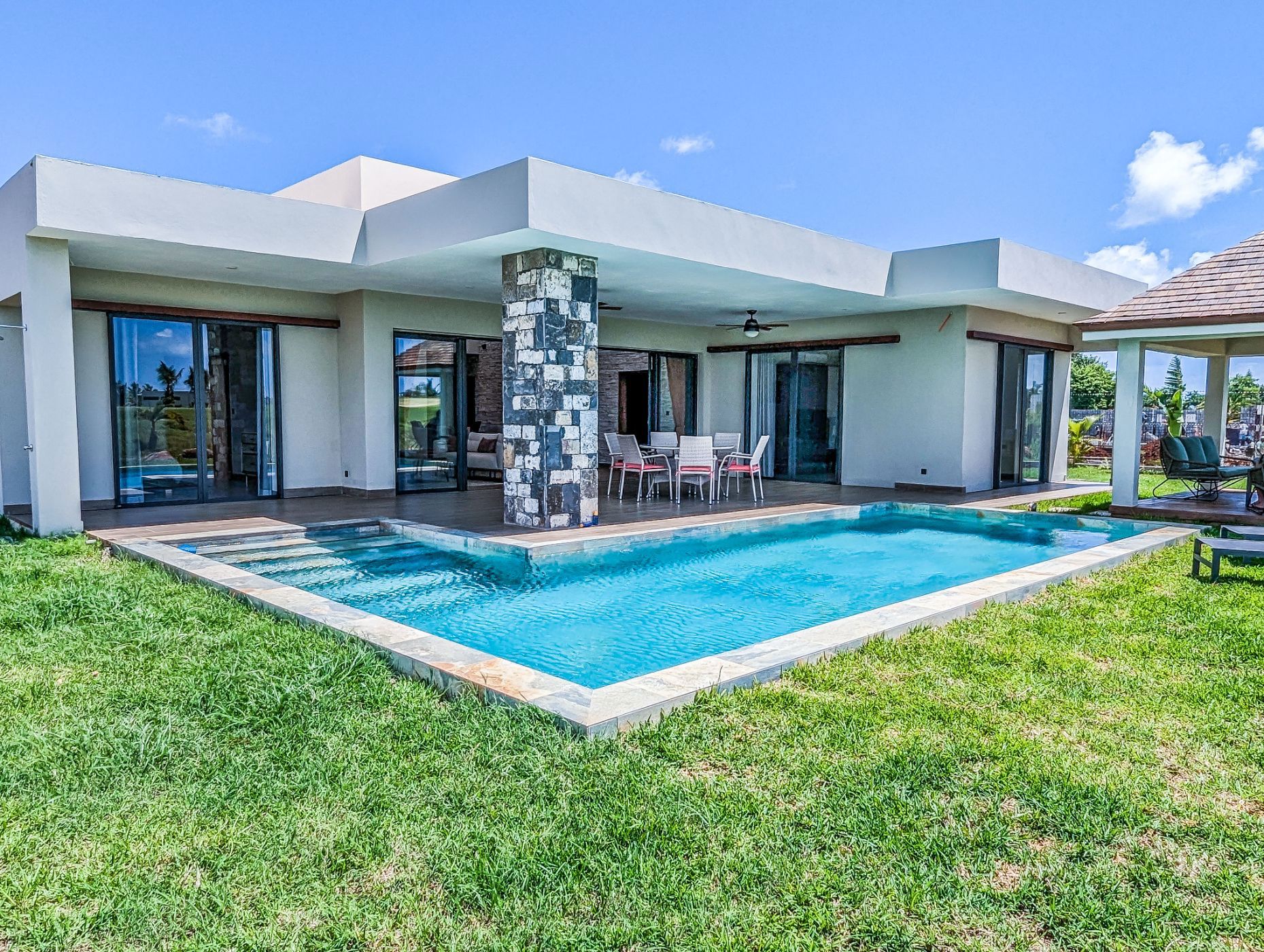 3 Bedroom Golf Estate House For Sale Roches Noires (Mauritius) MPR1645719 Pam Golding