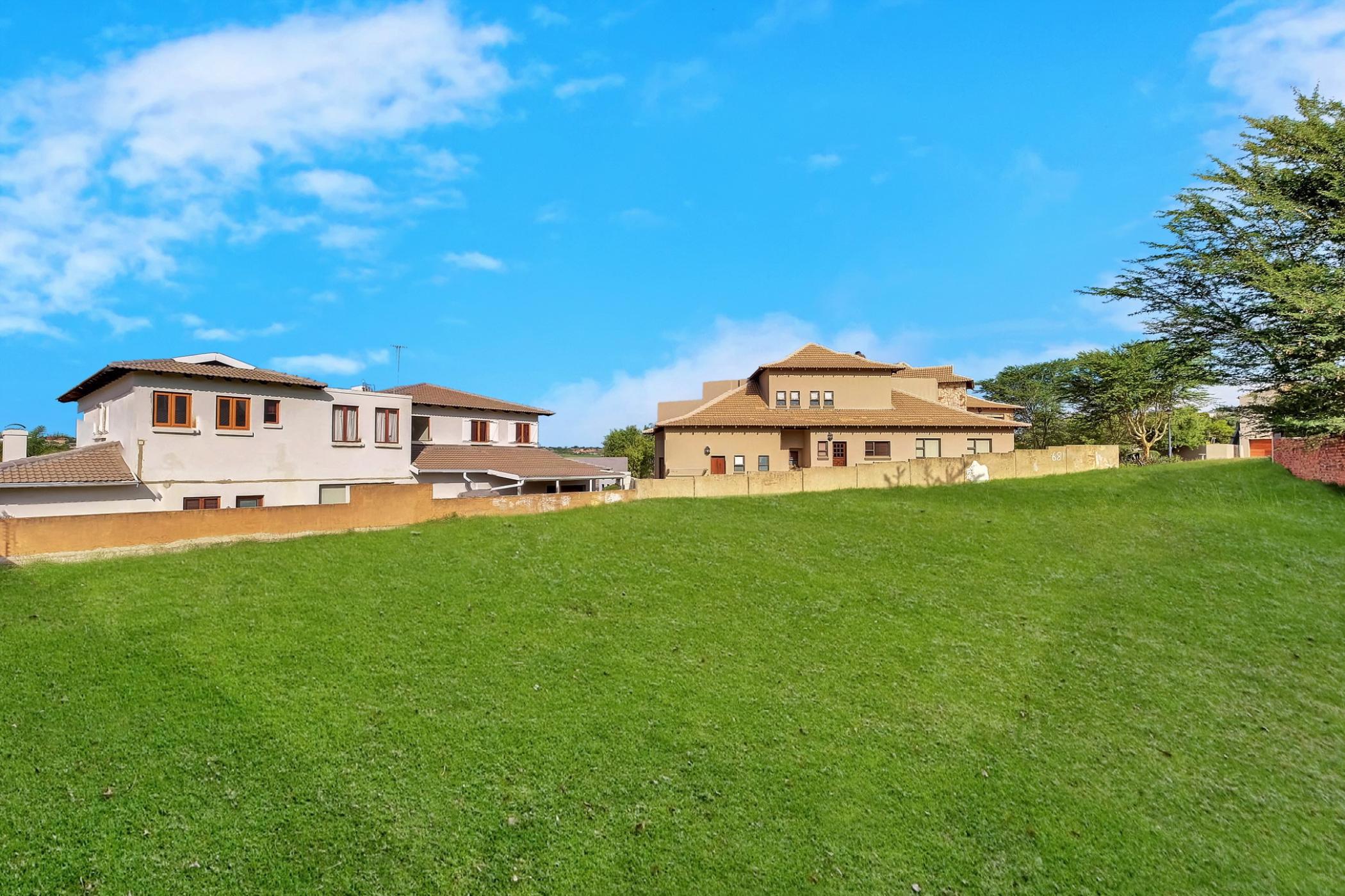 922 m2 Residential Vacant Land For Sale Eagle Canyon Golf Estate