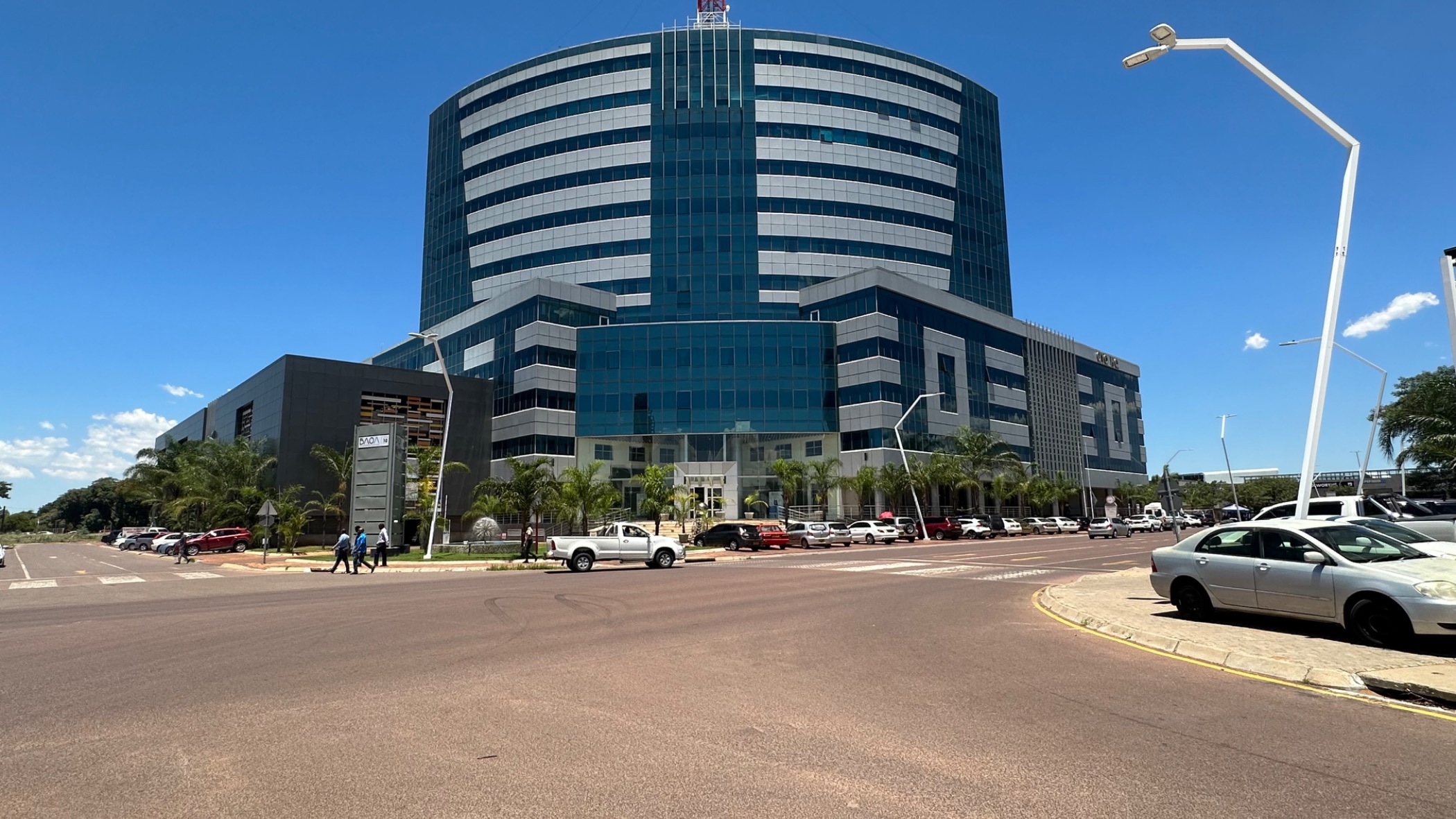 1904 m&sup2; commercial office to rent in Gaborone CBD (Botswana)