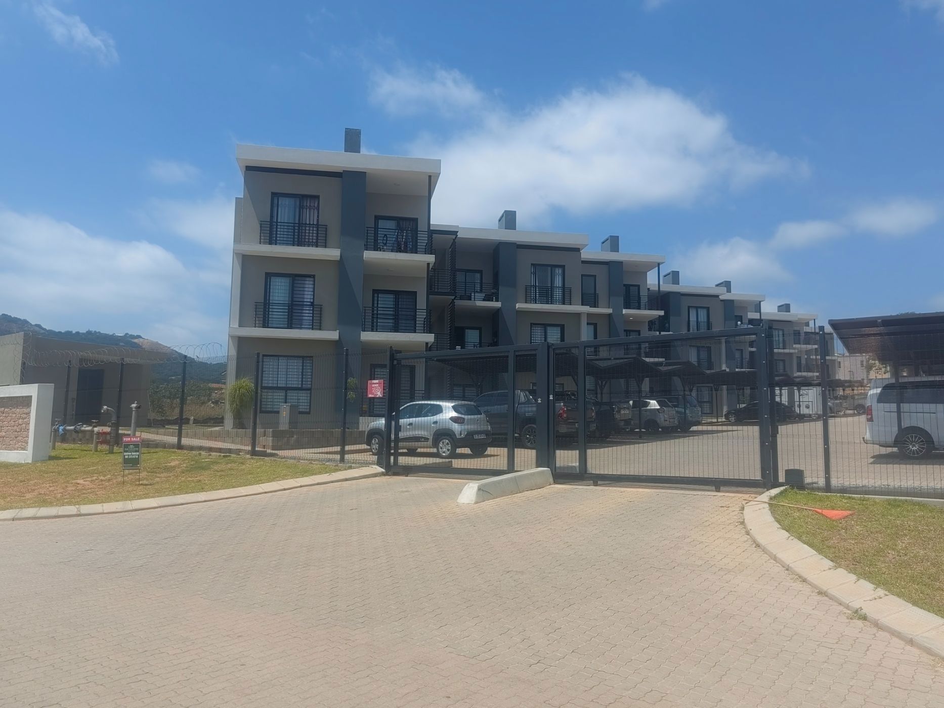 2 bedroom apartment for sale in Mbombela Central (Nelspruit Central)