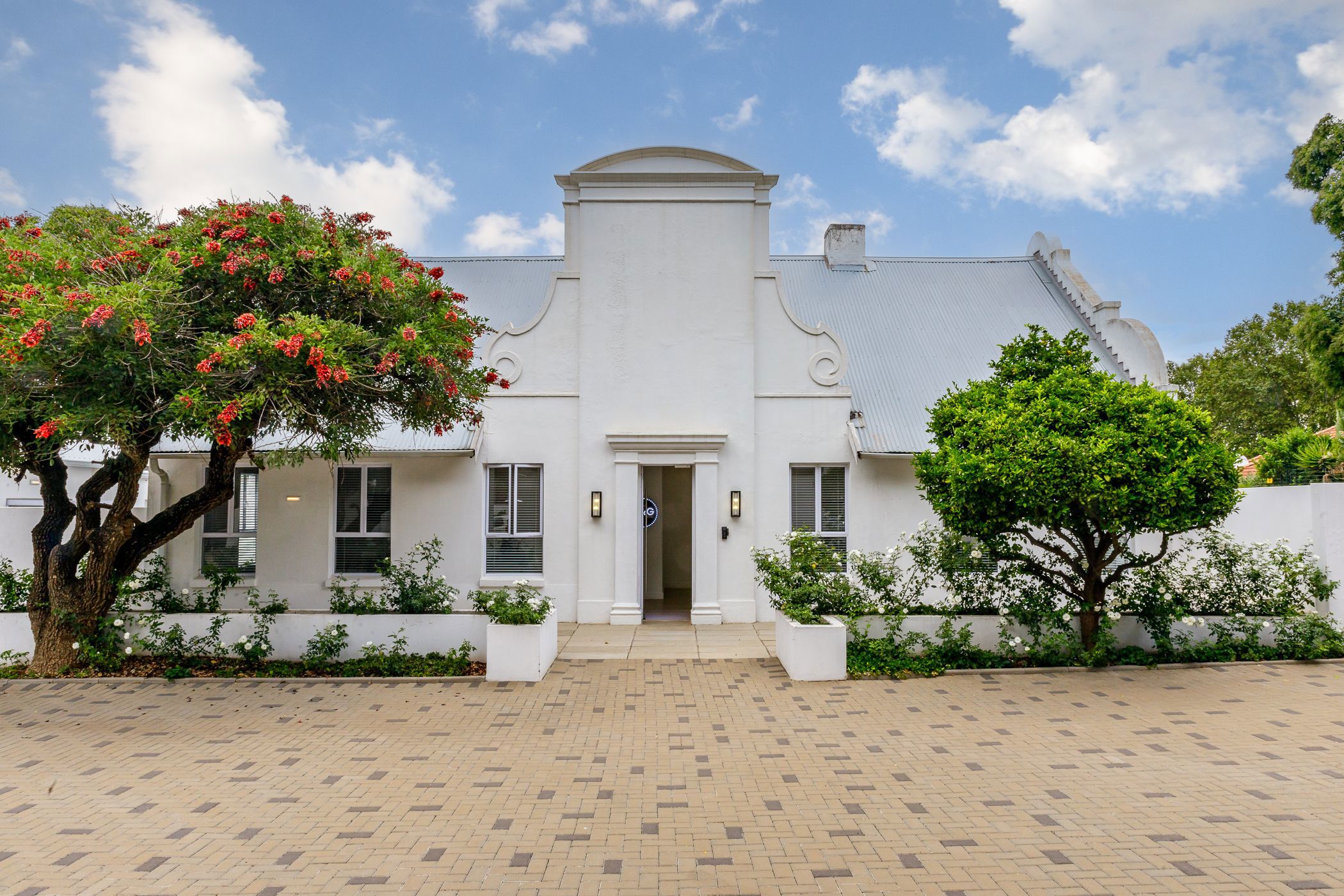 1396 m2 Commercial Office For Sale Highlands North BED1652142 Pam