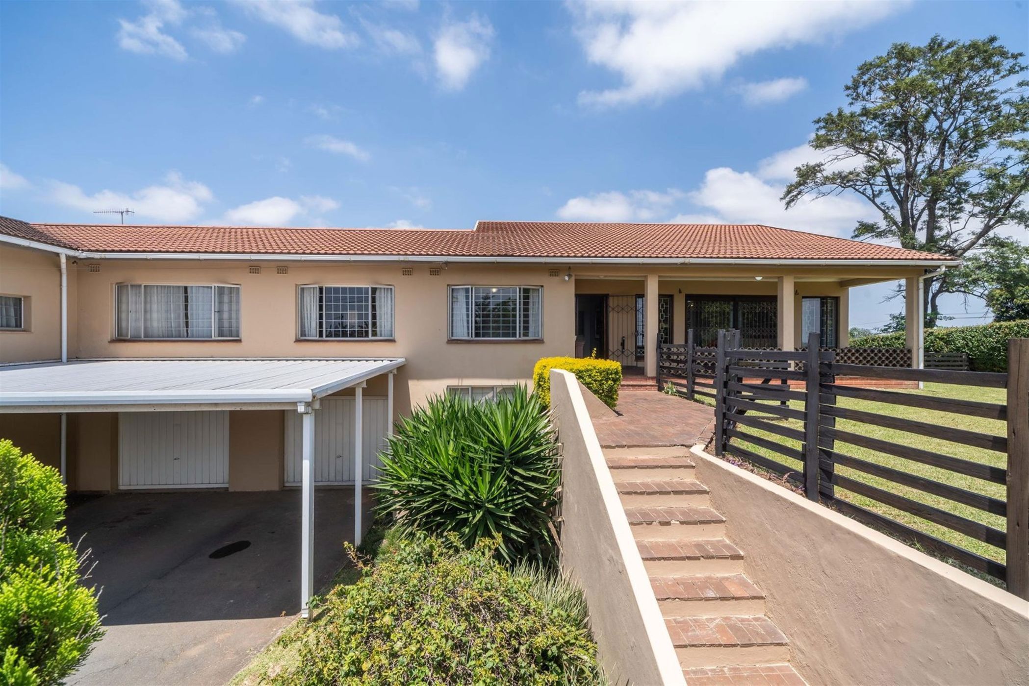 3 Bedroom Townhouse For Sale The Wolds 1PU1647150 Pam Golding