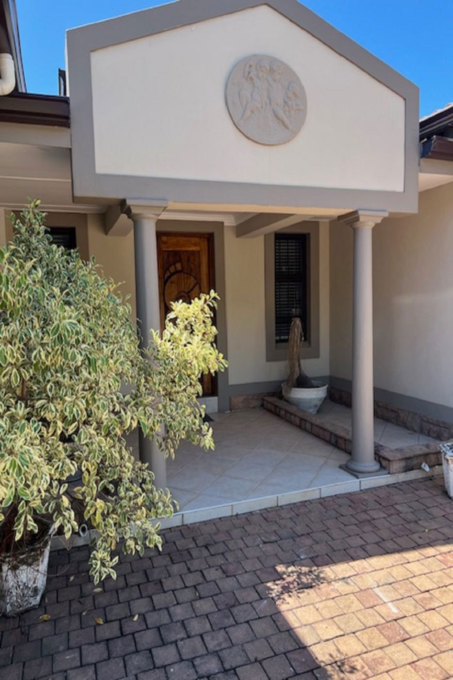 4 Bedroom Golf Estate House For Sale Pennington 1SI1644809 Pam