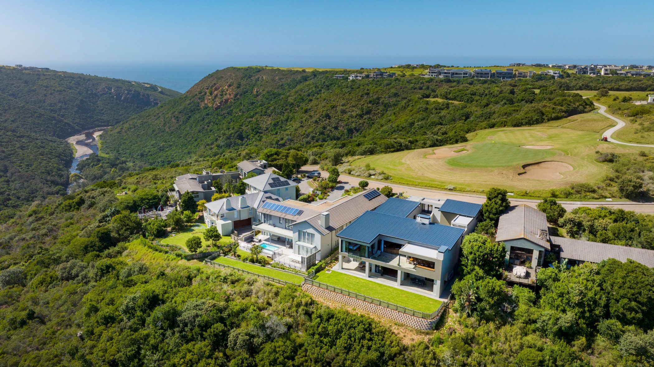 5 bedroom golf estate house for sale in Oubaai