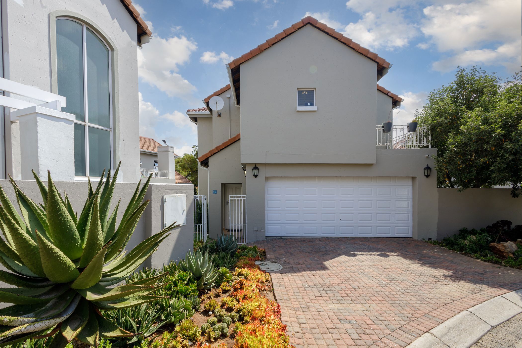 4 Bedroom Townhouse For Sale Eagle Canyon Golf Estate RAN1647746