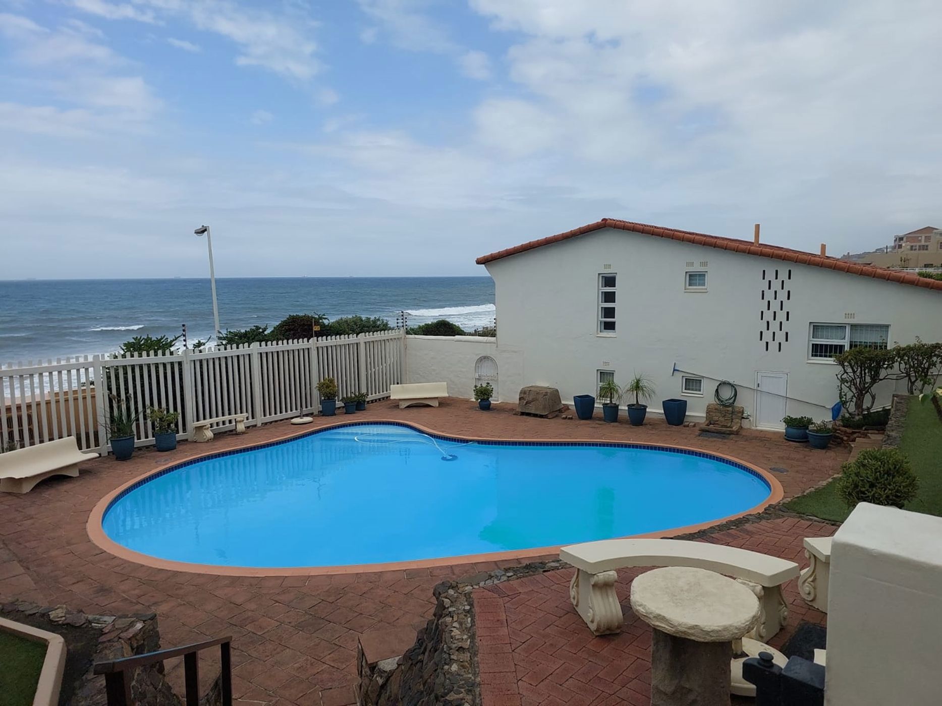 3 bedroom apartment for sale in Umdloti Beach