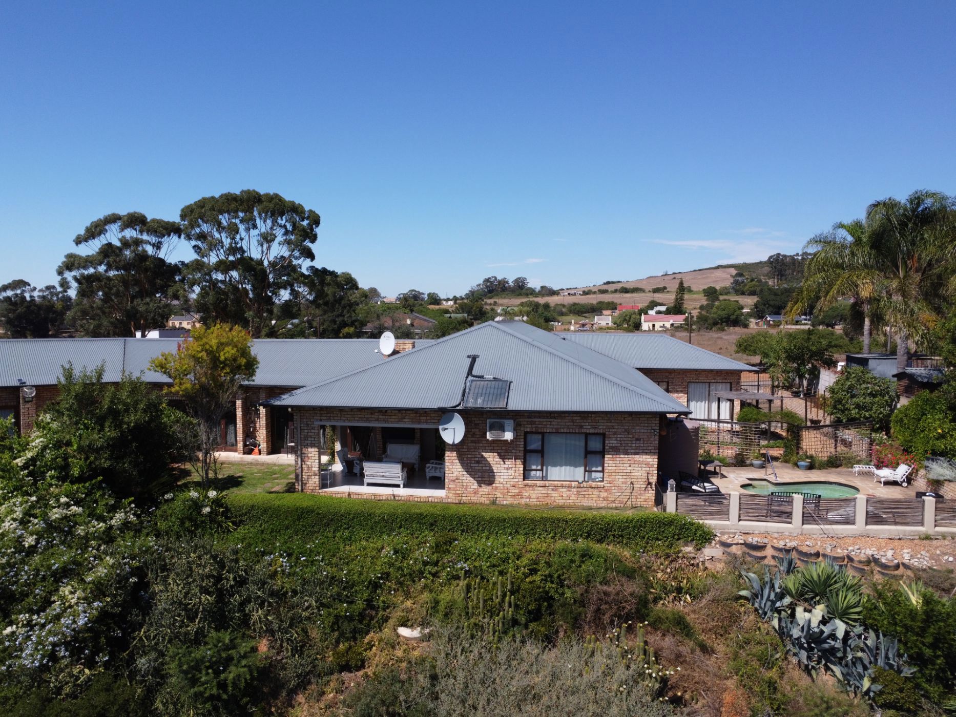 4 Bedroom Singlestorey House For Sale Heidelberg (Garden Route