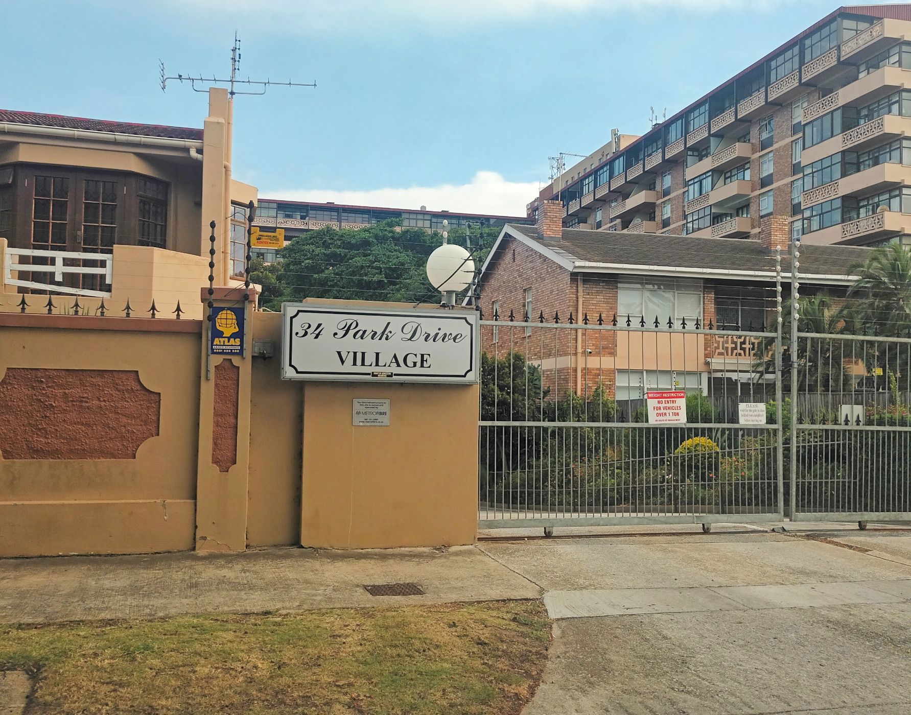 1 Bedroom Apartment For Sale St Park 1PLZ1630752 Pam