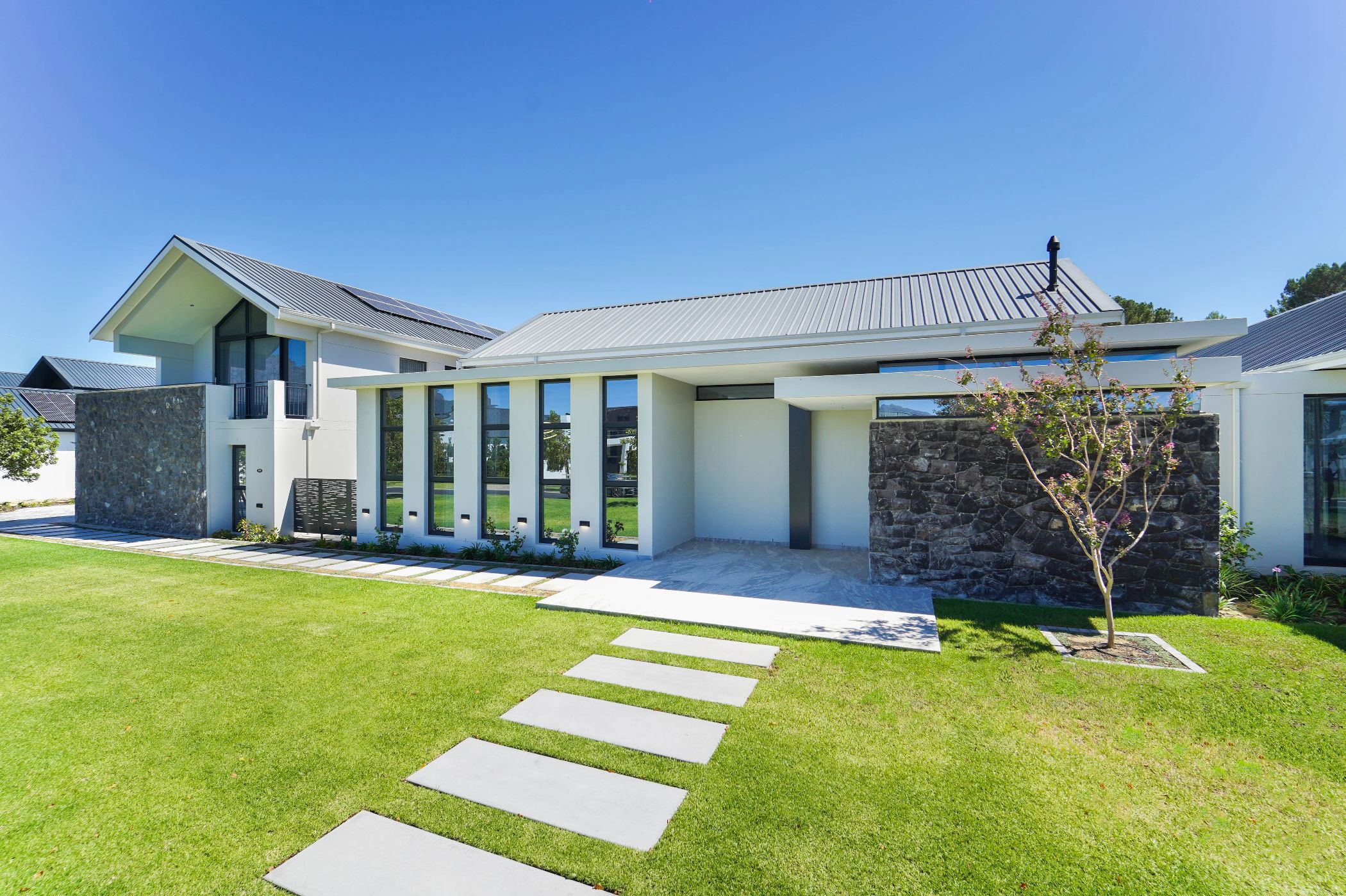 5 Bedroom Security Estate Home To Rent Val de Vie VLV1648519 Pam