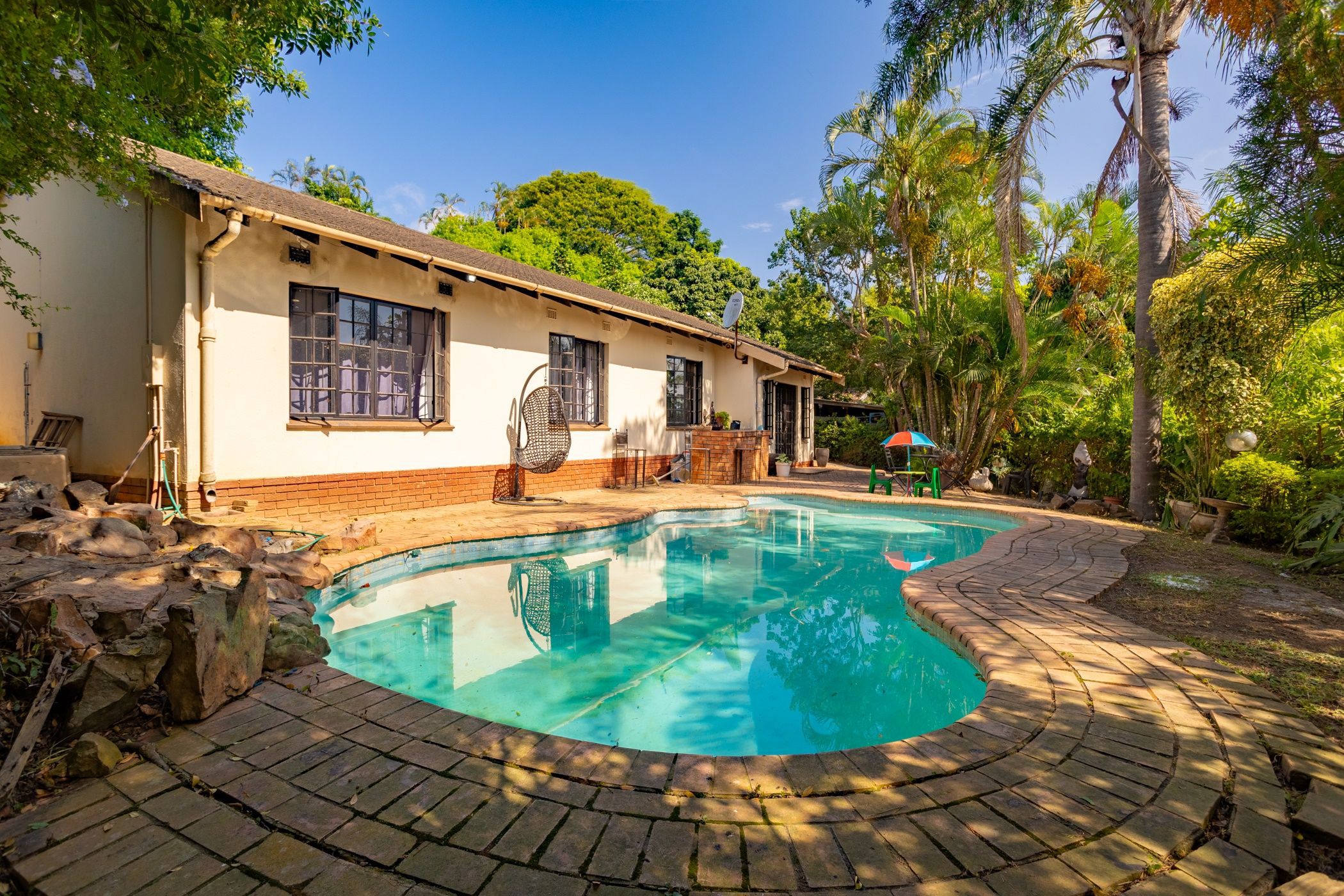 3 Bedroom House For Sale Manor Gardens 1DA1649847 Pam Golding