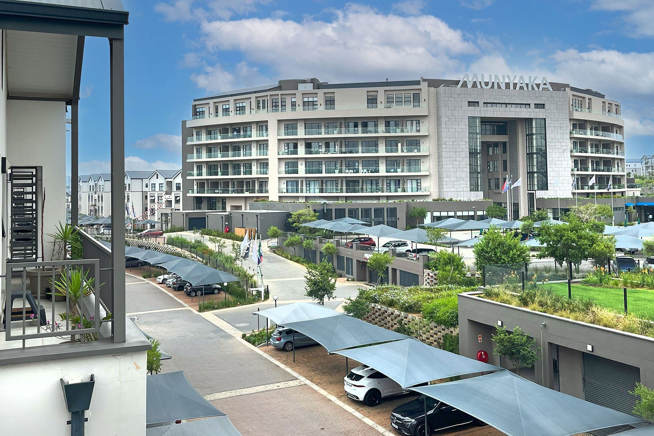 1 Bedroom Apartment For Sale Waterfall (Midrand) MR1649068 Pam Golding Properties