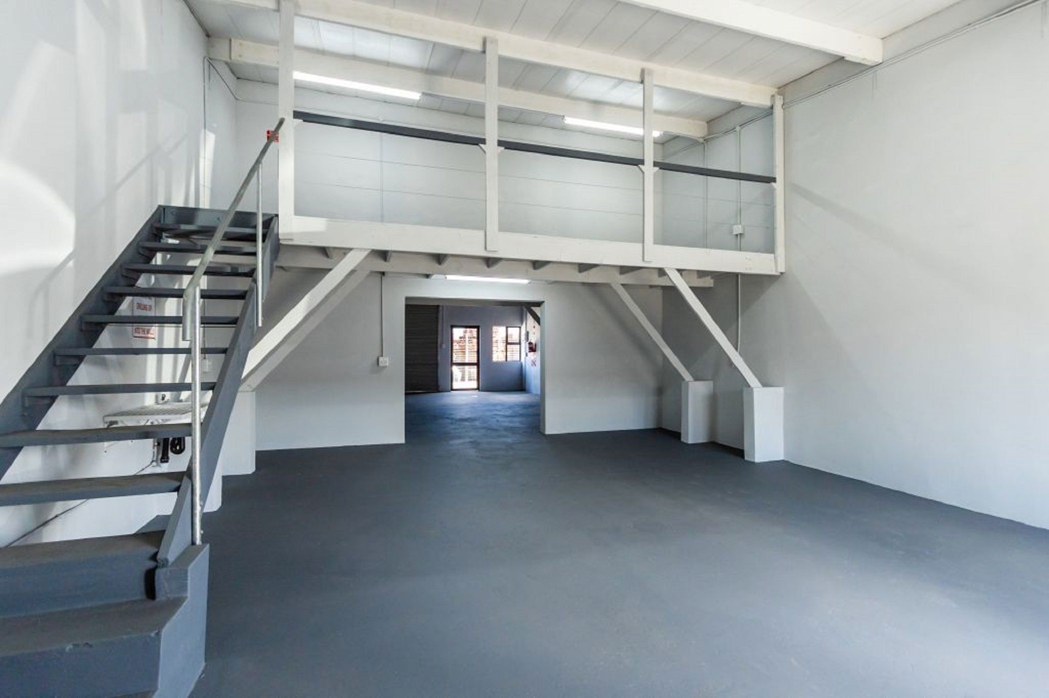 112 m2 Commercial Building For Sale Alton 1RY1650483 Pam Golding