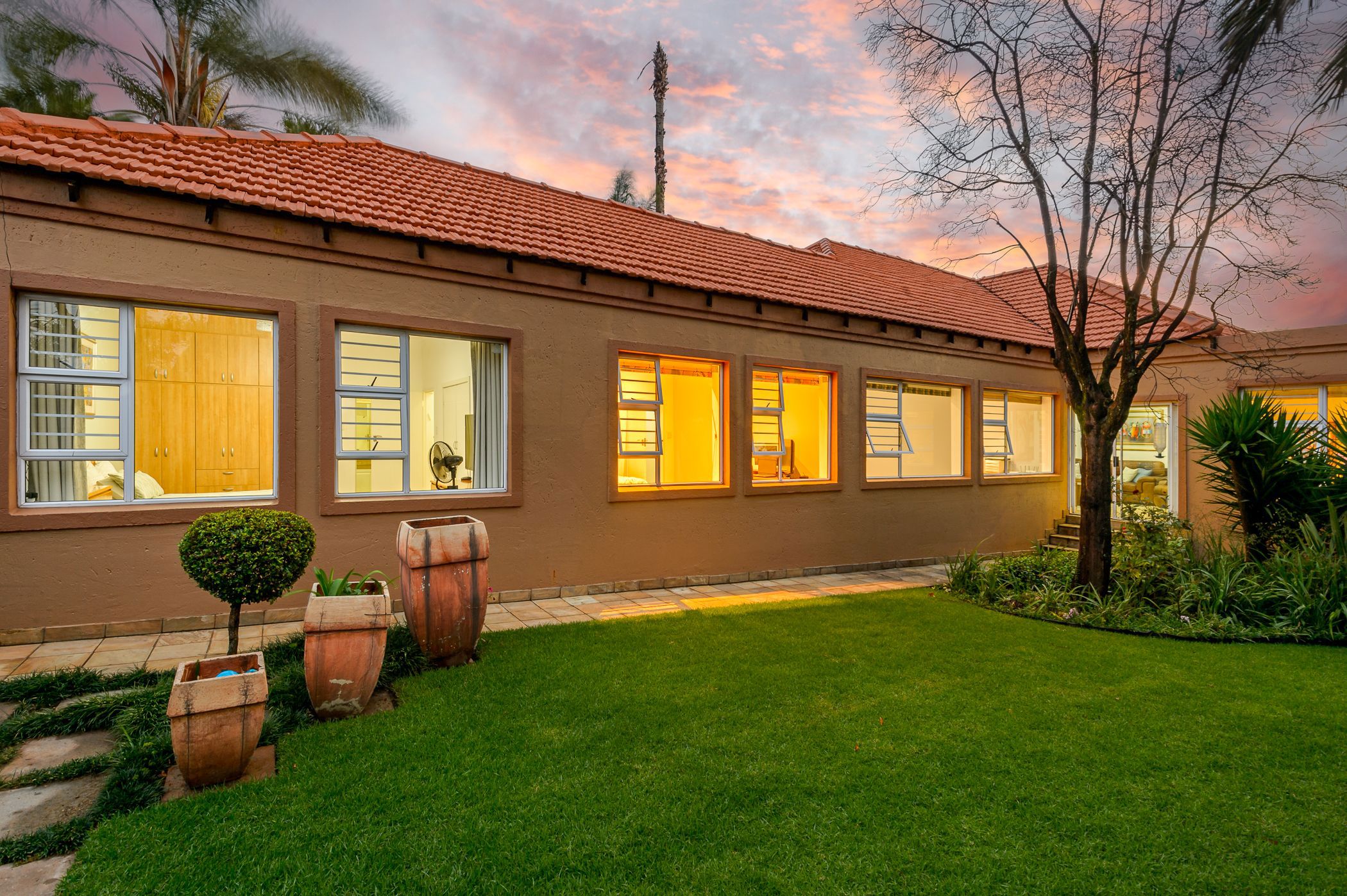 5 Bedroom House For Sale Highlands North BED1651537 Pam Golding