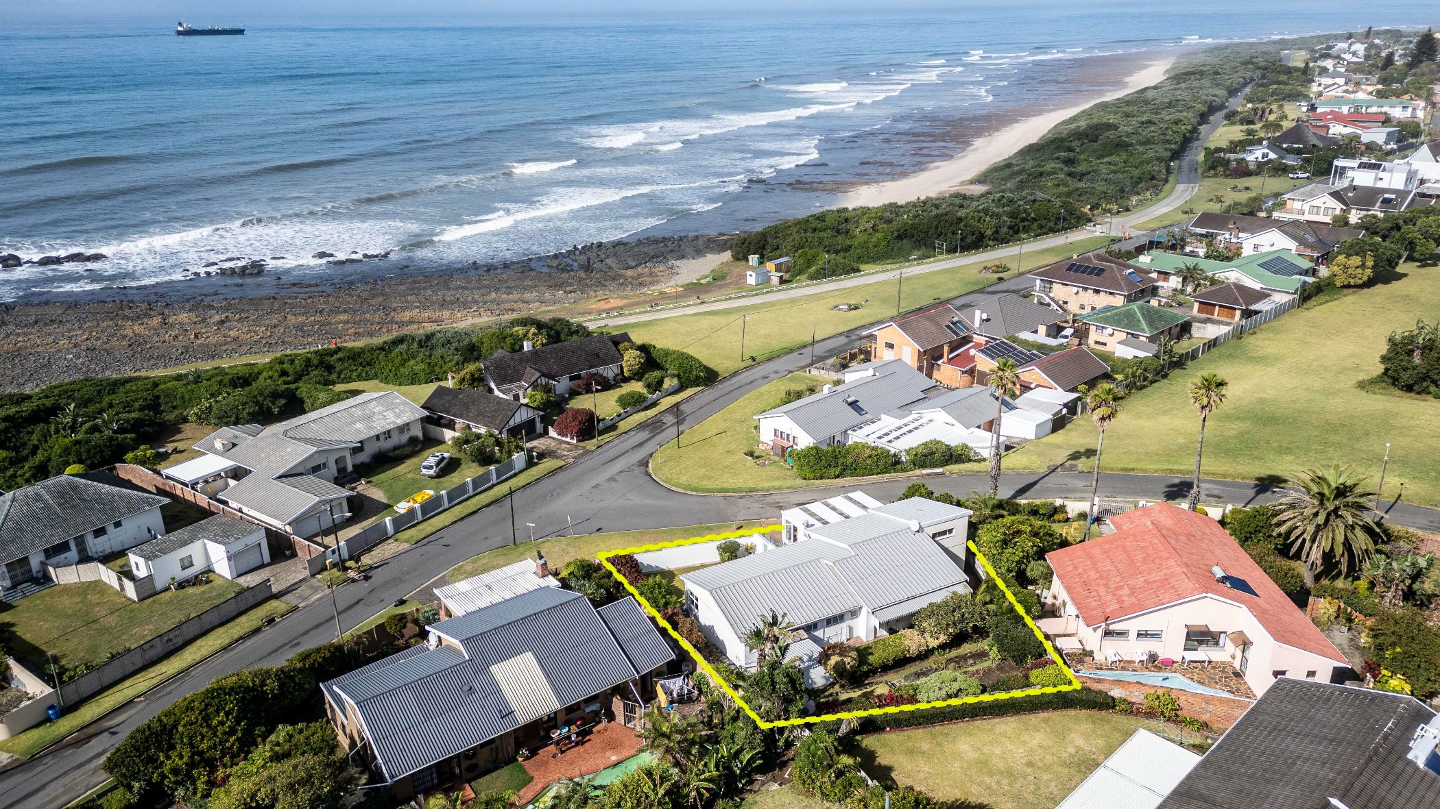 3 Bedroom House For Sale Gonubie 1ET1651488 Pam Golding Properties