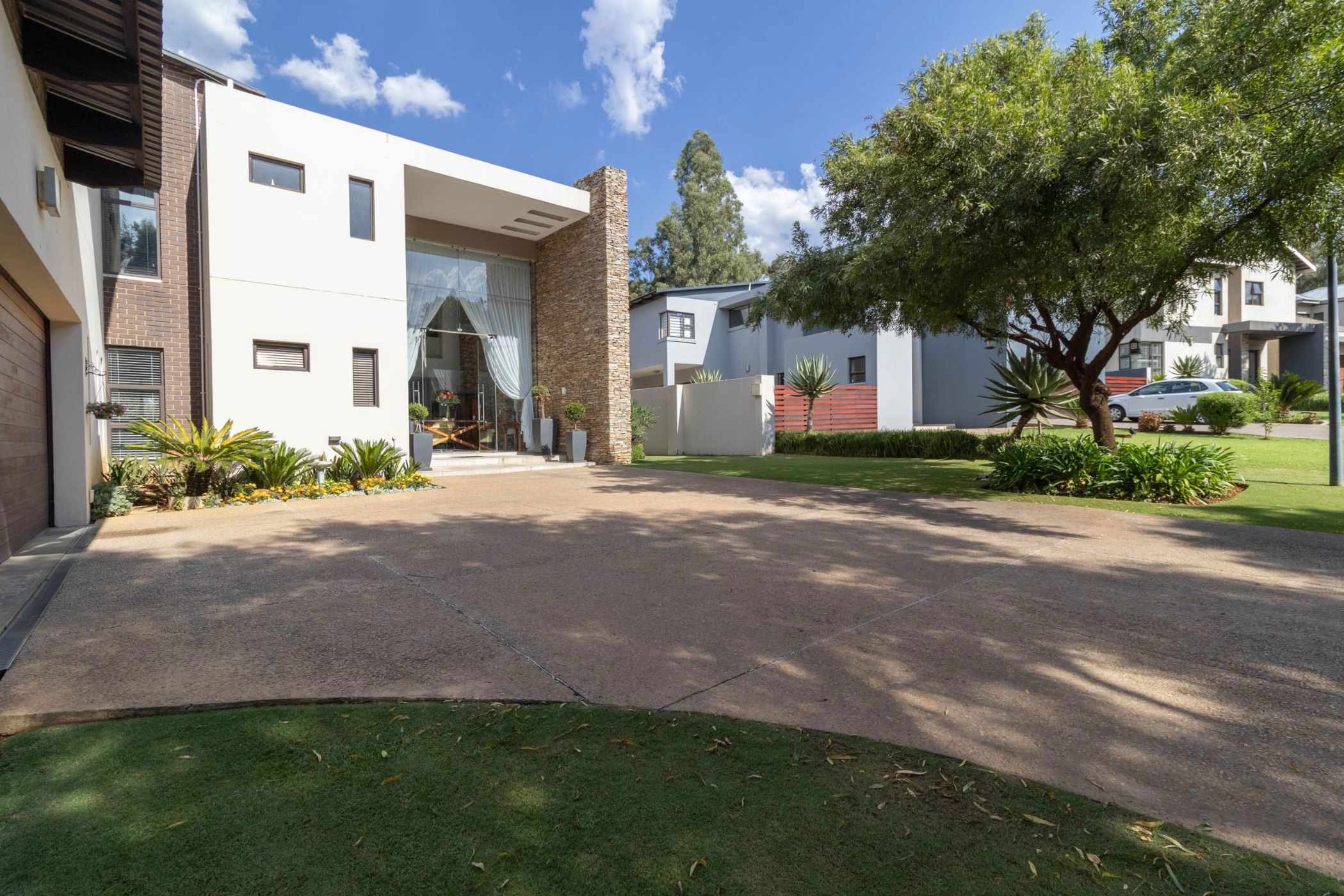 4 Bedroom House For Sale Eye of Africa 1GV1650087 Pam Golding