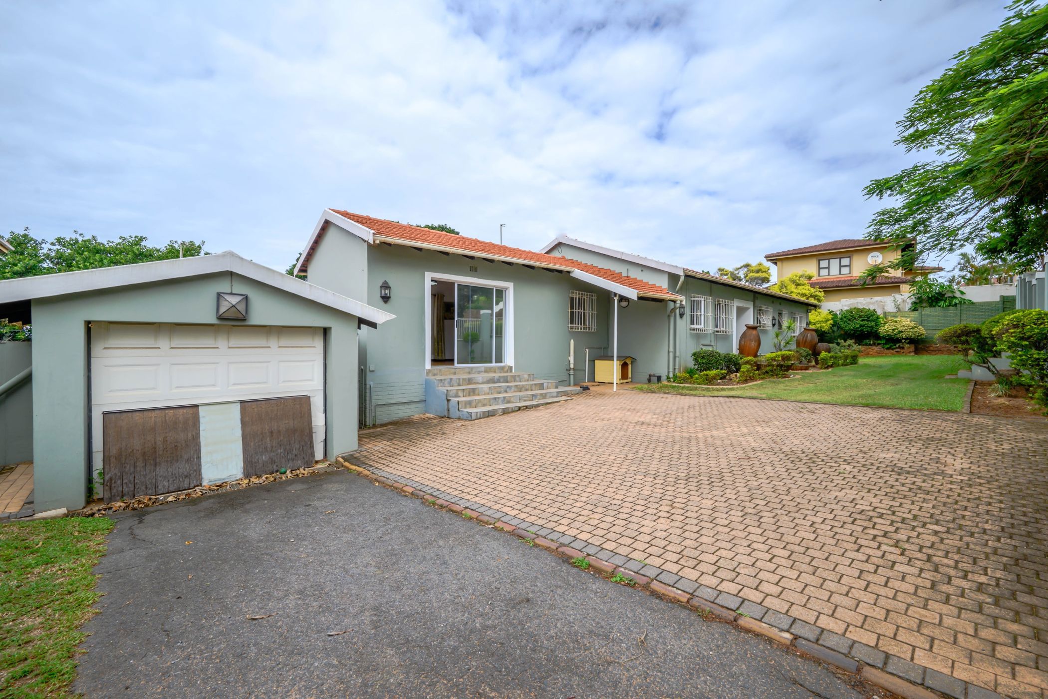 4 bedroom single-storey house for sale in Durban North
