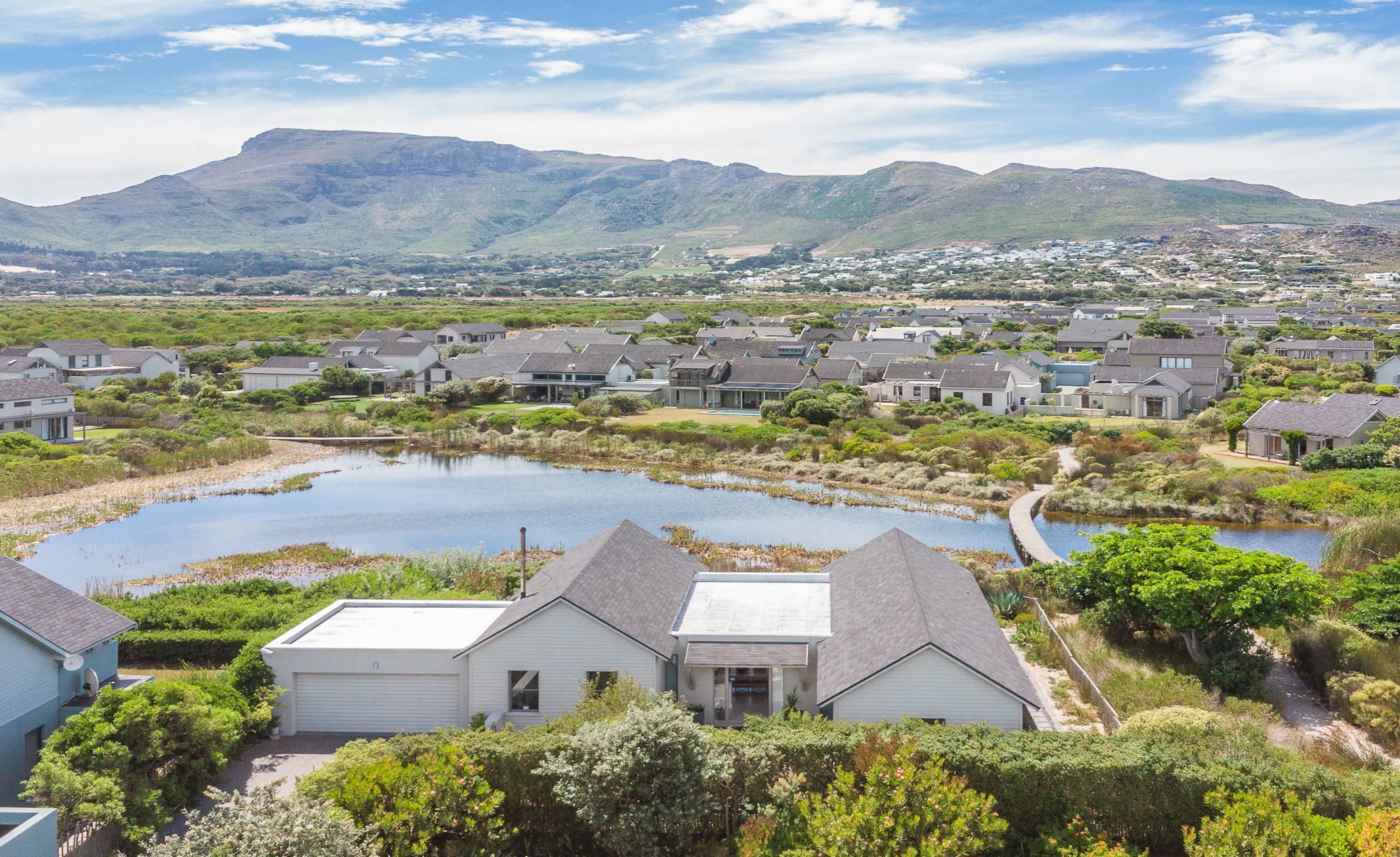 3 Bedroom House For Sale Lake Michelle FH1649850 Pam Golding