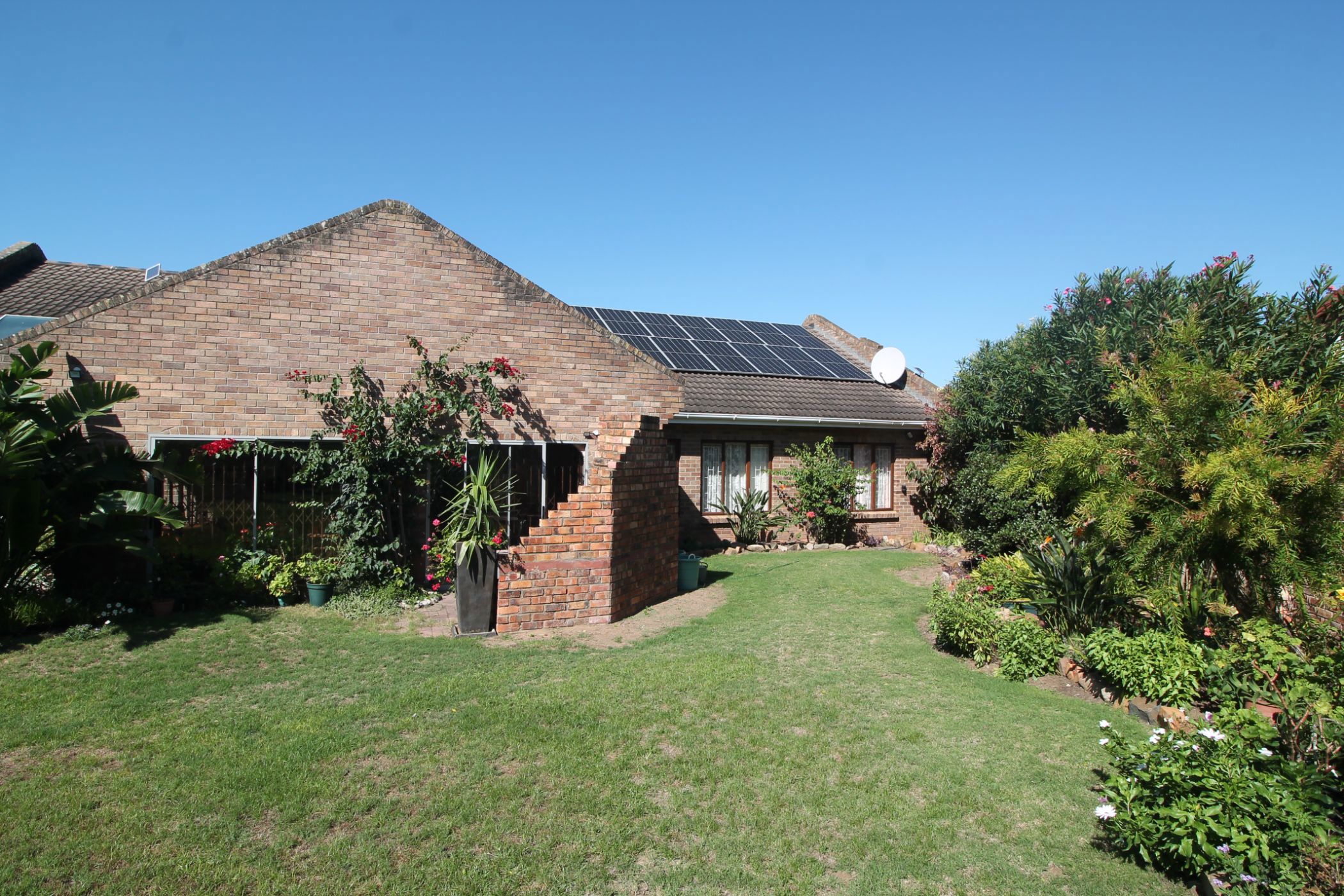 3 Bedroom House For Sale West Bank (Port Alfred) 1PF1652315 Pam Golding Properties