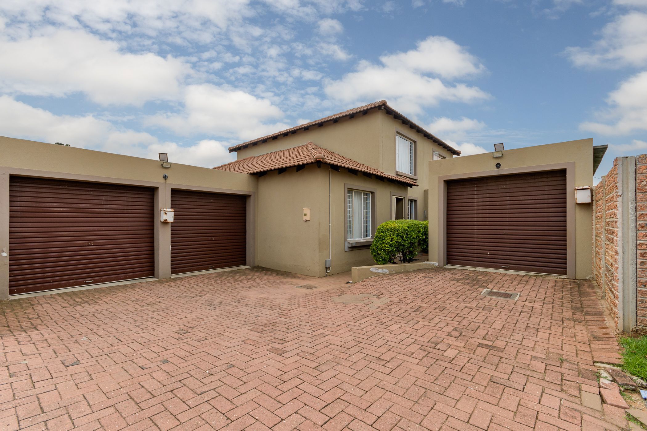 4 Bedroom House For Sale Terenure KTP1655107 Pam Golding Properties