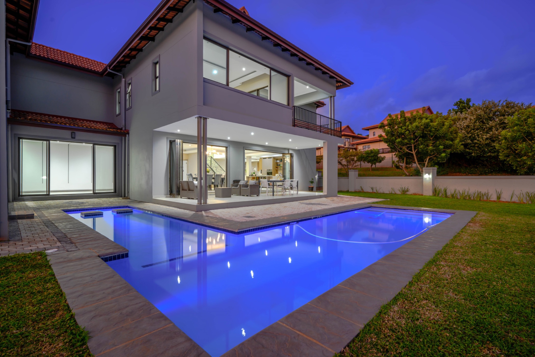 5 bedroom double-storey house for sale in Izinga