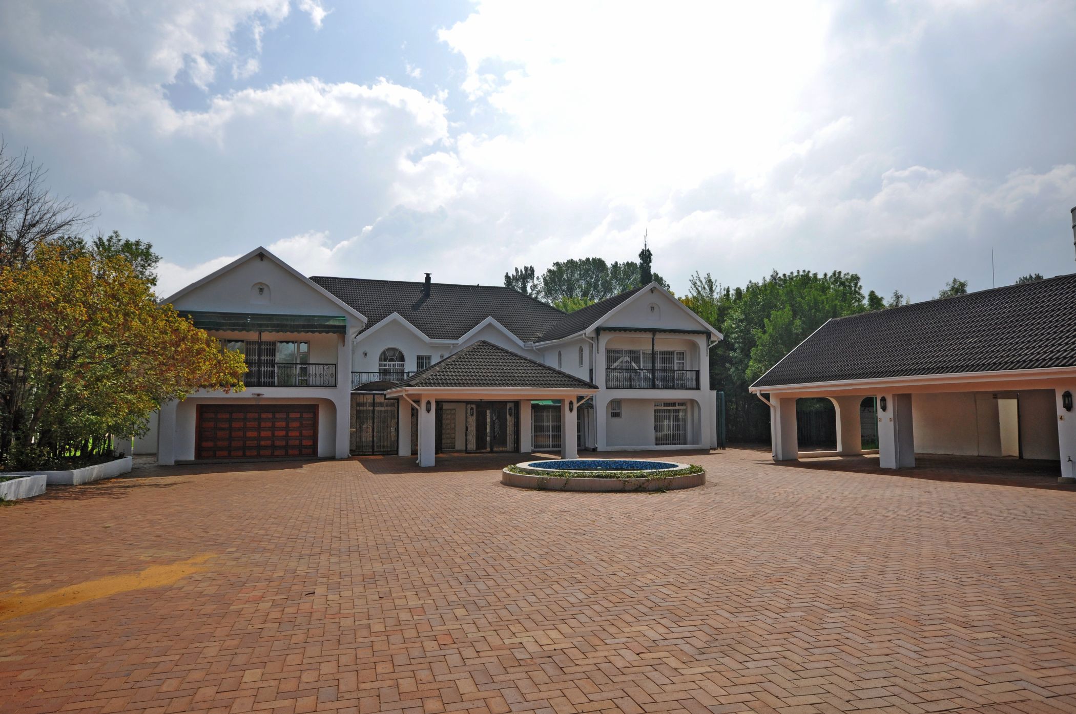 10 Bedroom House For Sale WindsoronVaal 1VT1653658 Pam Golding