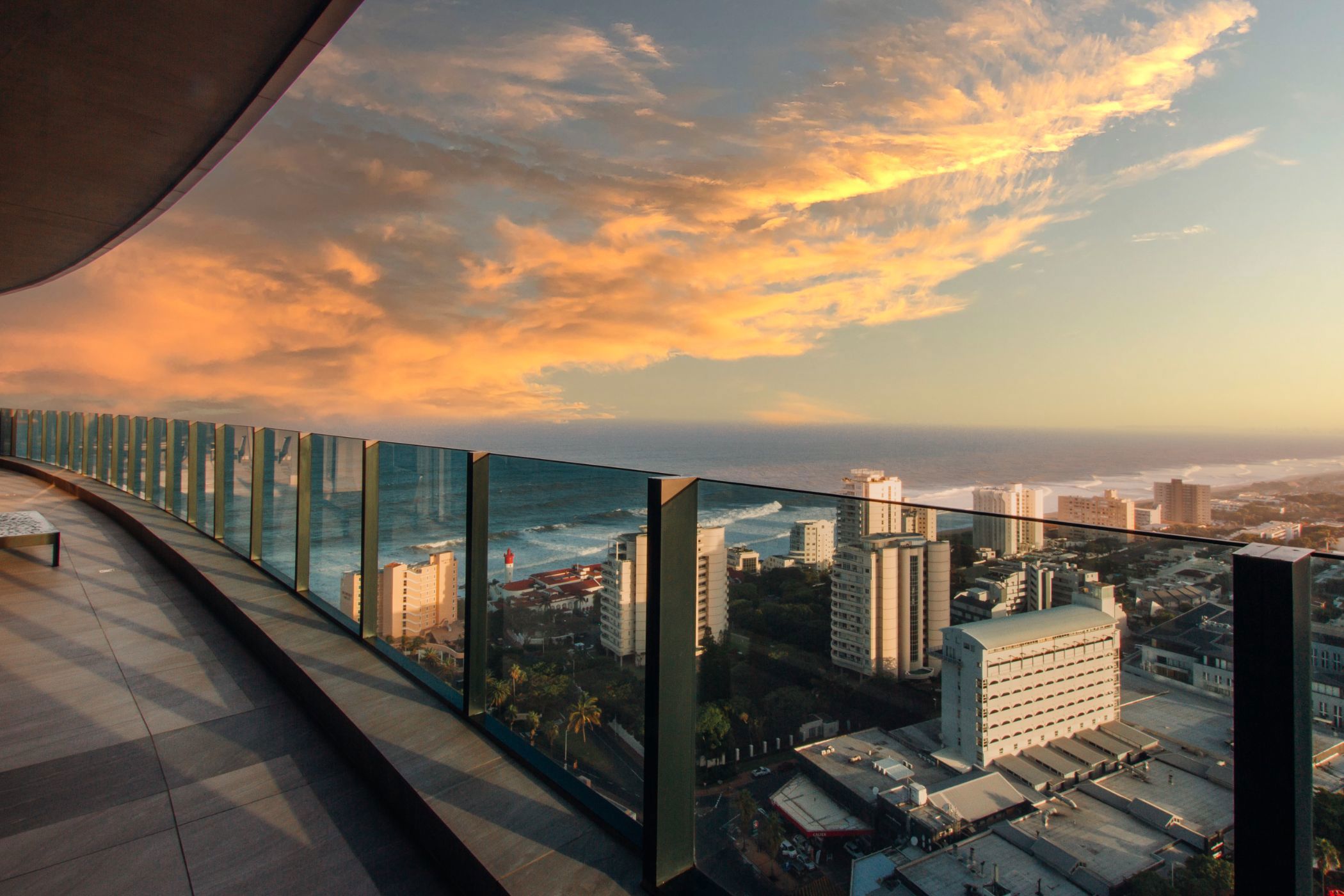 3 bedroom penthouse apartment for sale in uMhlanga Rocks