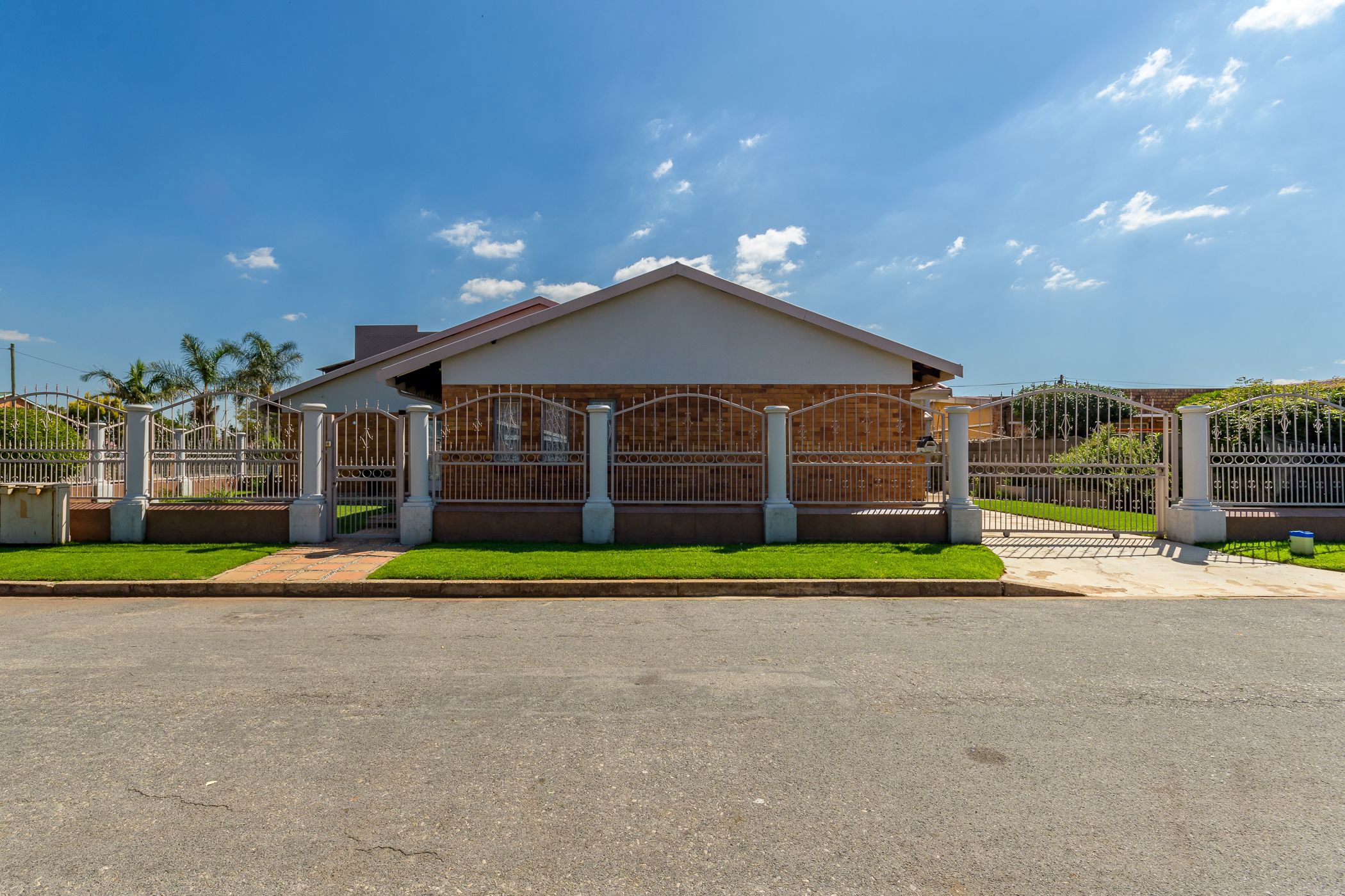 4 Bedroom House For Sale Actonville EN1654325 Pam Golding Properties